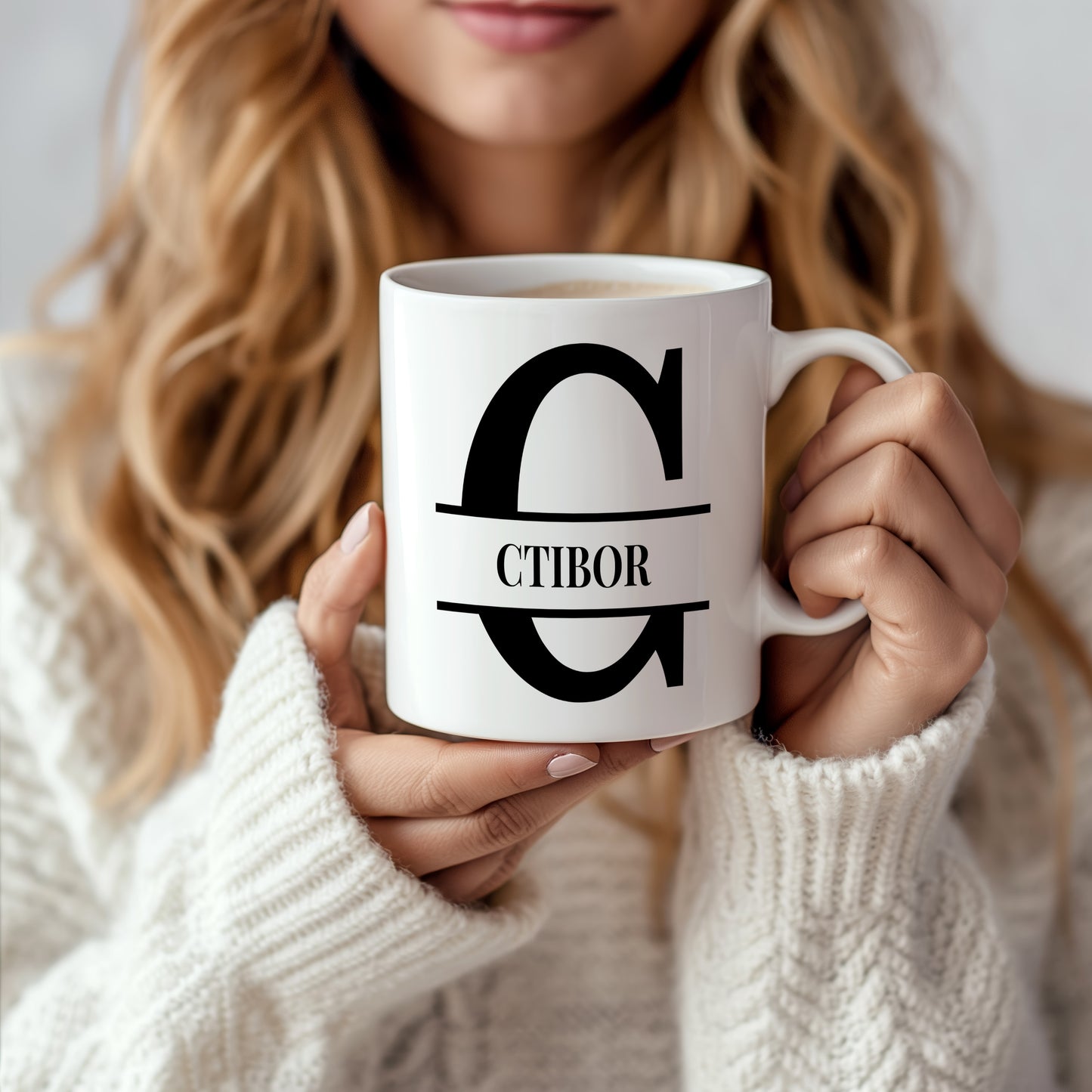 Hrnek se jménem Ctibor – monogramový design