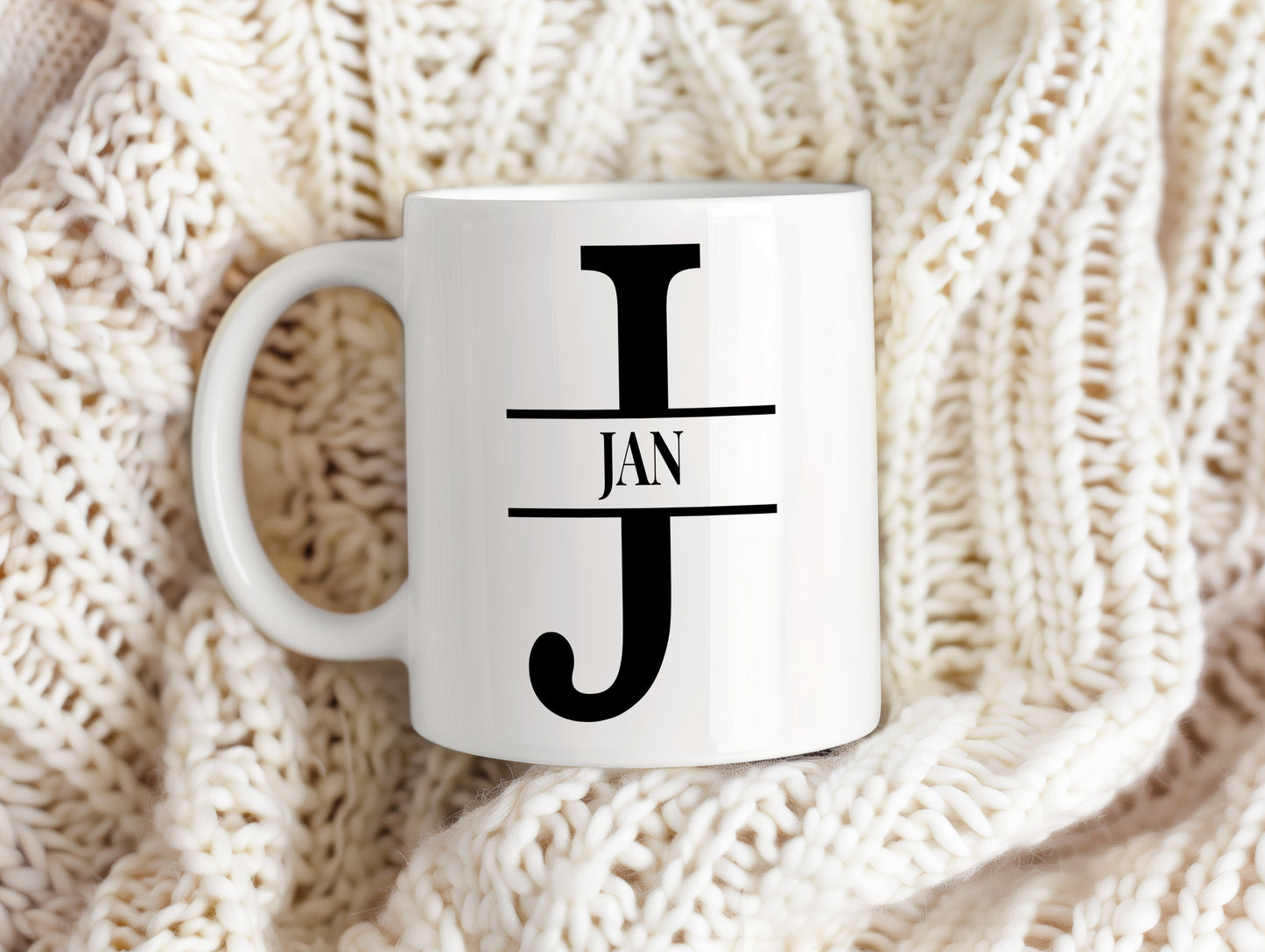 Hrnek se jménem Jan – monogramový design