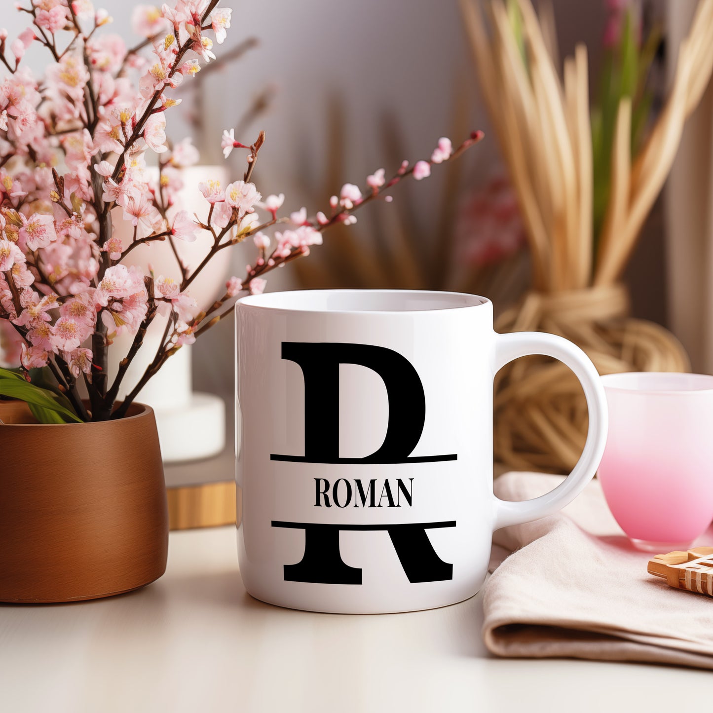 Hrnek se jménem Roman – monogramový design