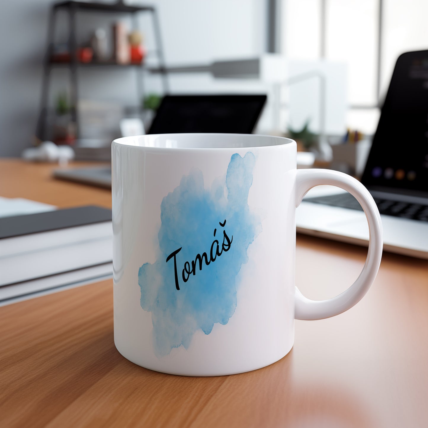 Hrnek se jménem Tomáš – modrý akvarel