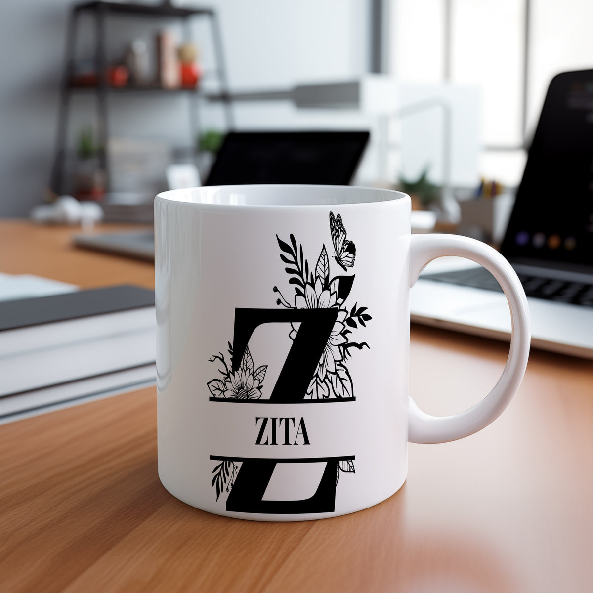 Hrnek se jménem Zita – květinový monogram
