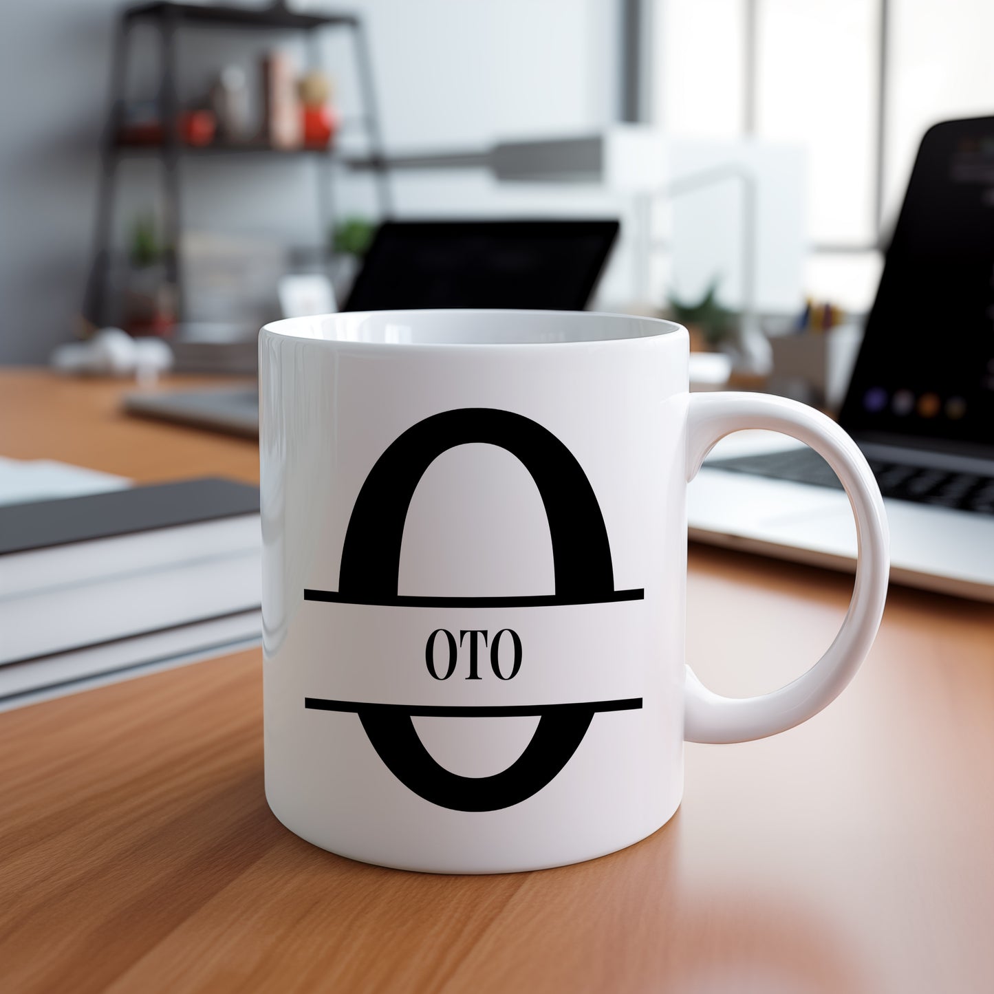 Hrnek se jménem Oto – monogramový design