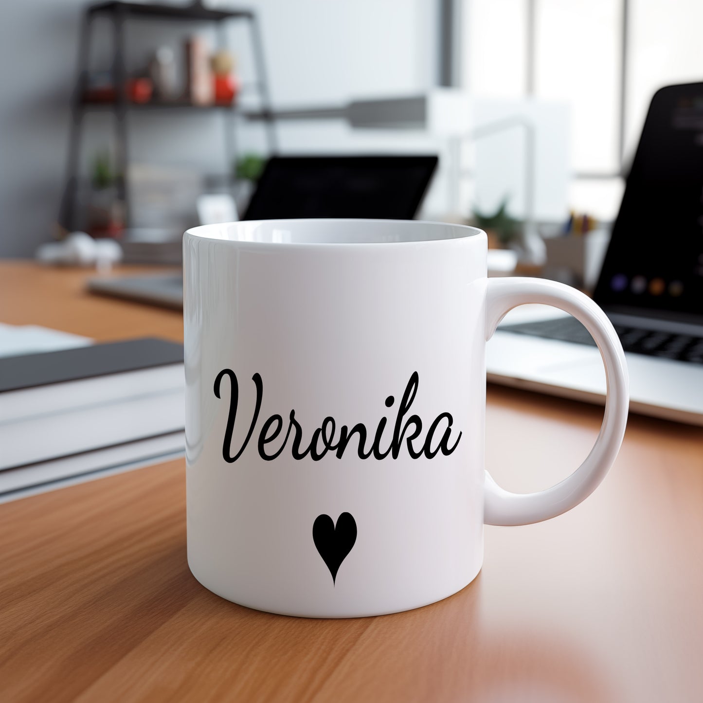 Hrnek se jménem Veronika – romantický styl se srdcem