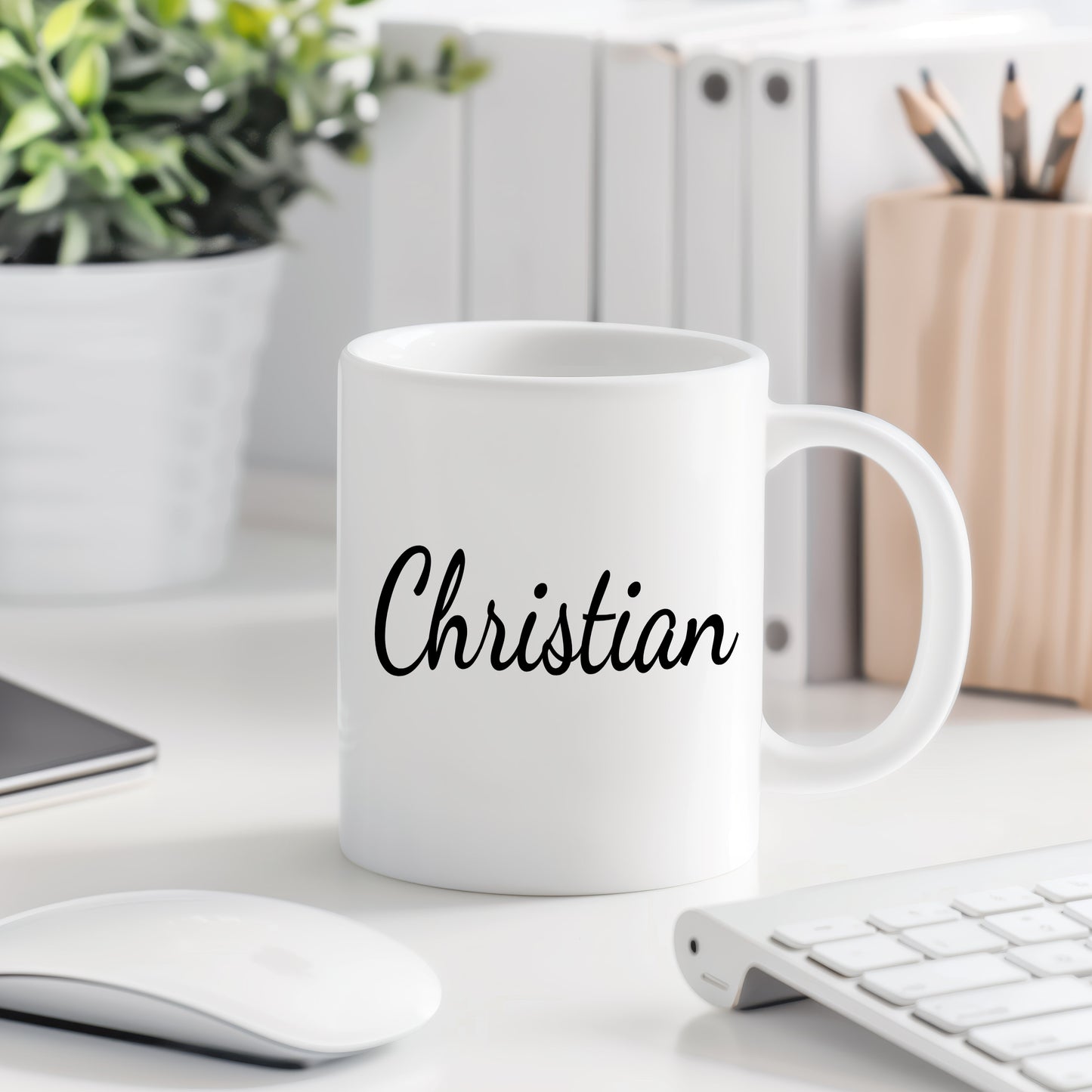 Hrnek se jménem Christian – minimalistický styl pro muže