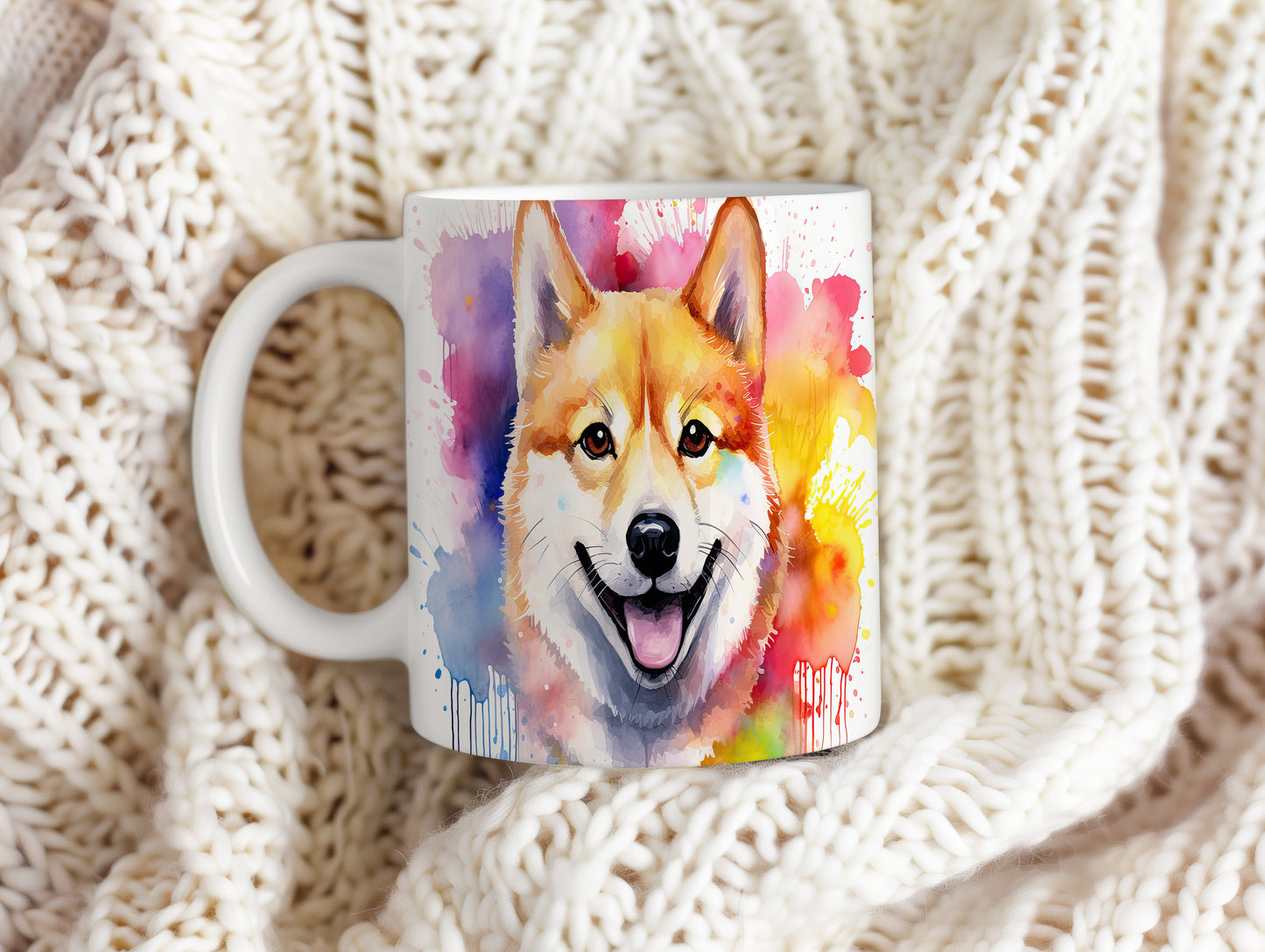 Hrnek s veselým shibainu a duhovým pozadím