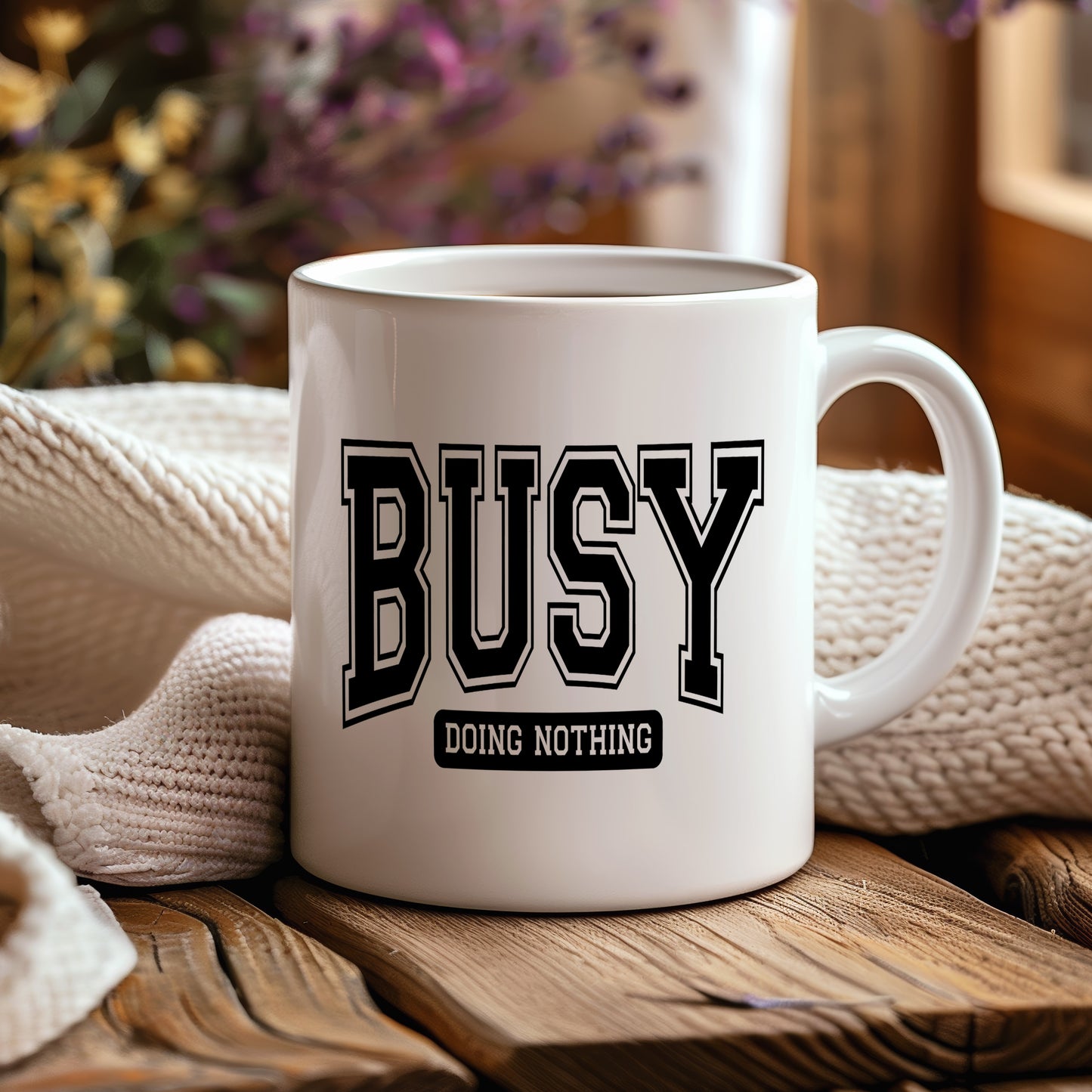 Hrnek s vtipným nápisem – BUSY