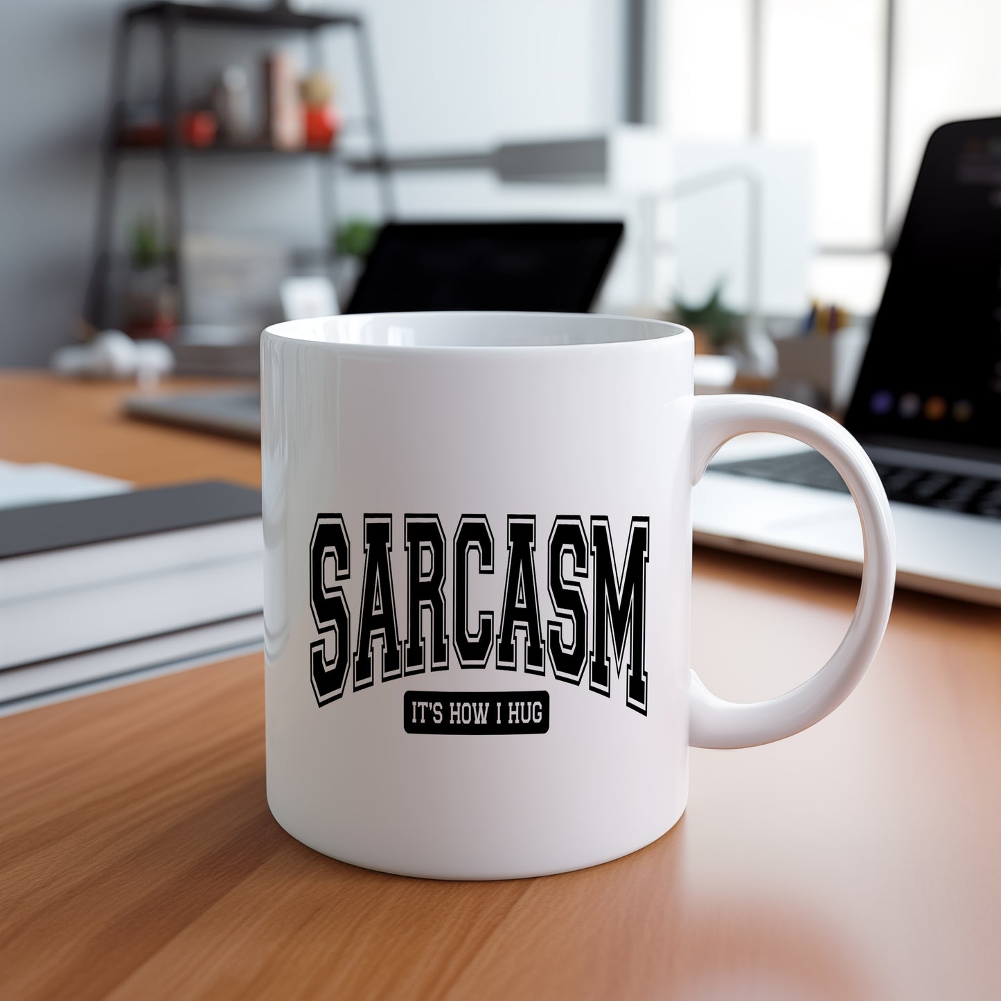 Hrnek s vtipným nápisem – SARCASM