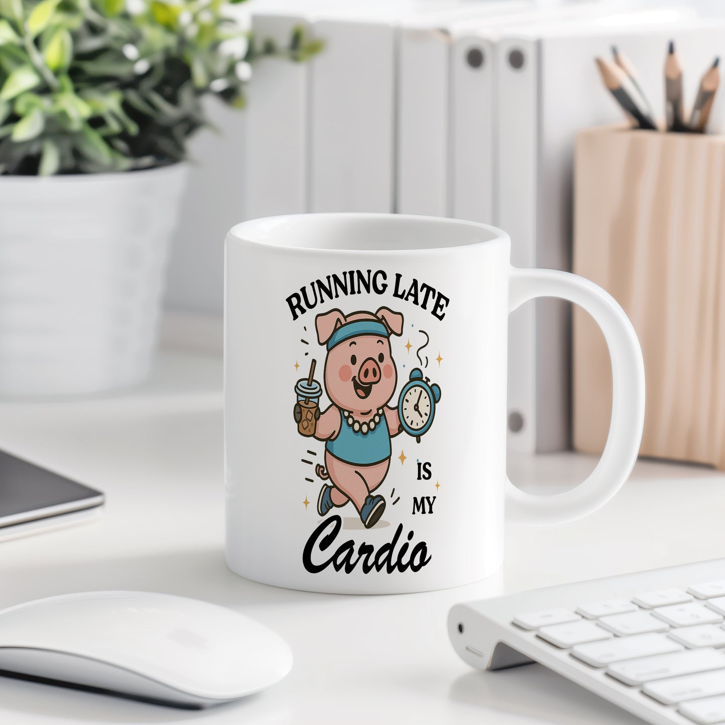 Hrnek s vtipným nápisem – Running Late