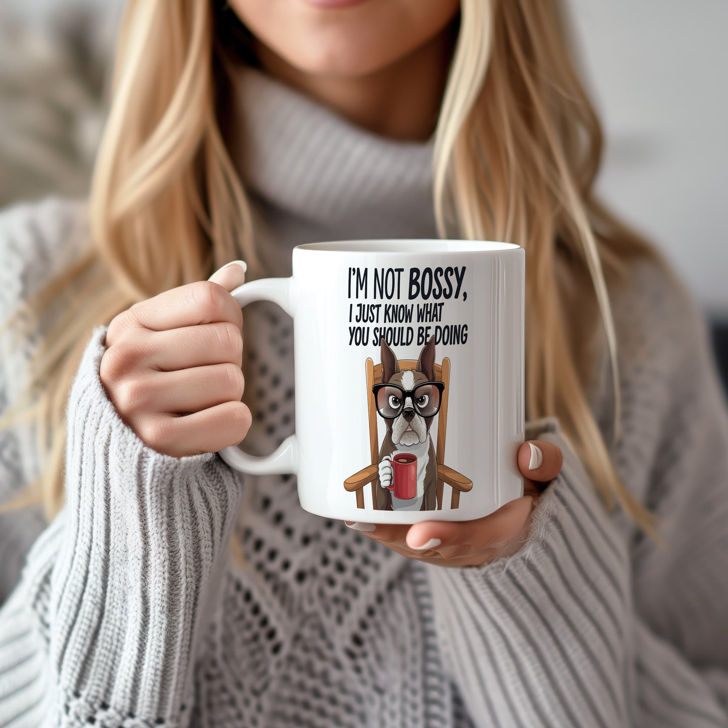 Hrnek s vtipným nápisem – I'M NOT BOSSY – humorný motiv
