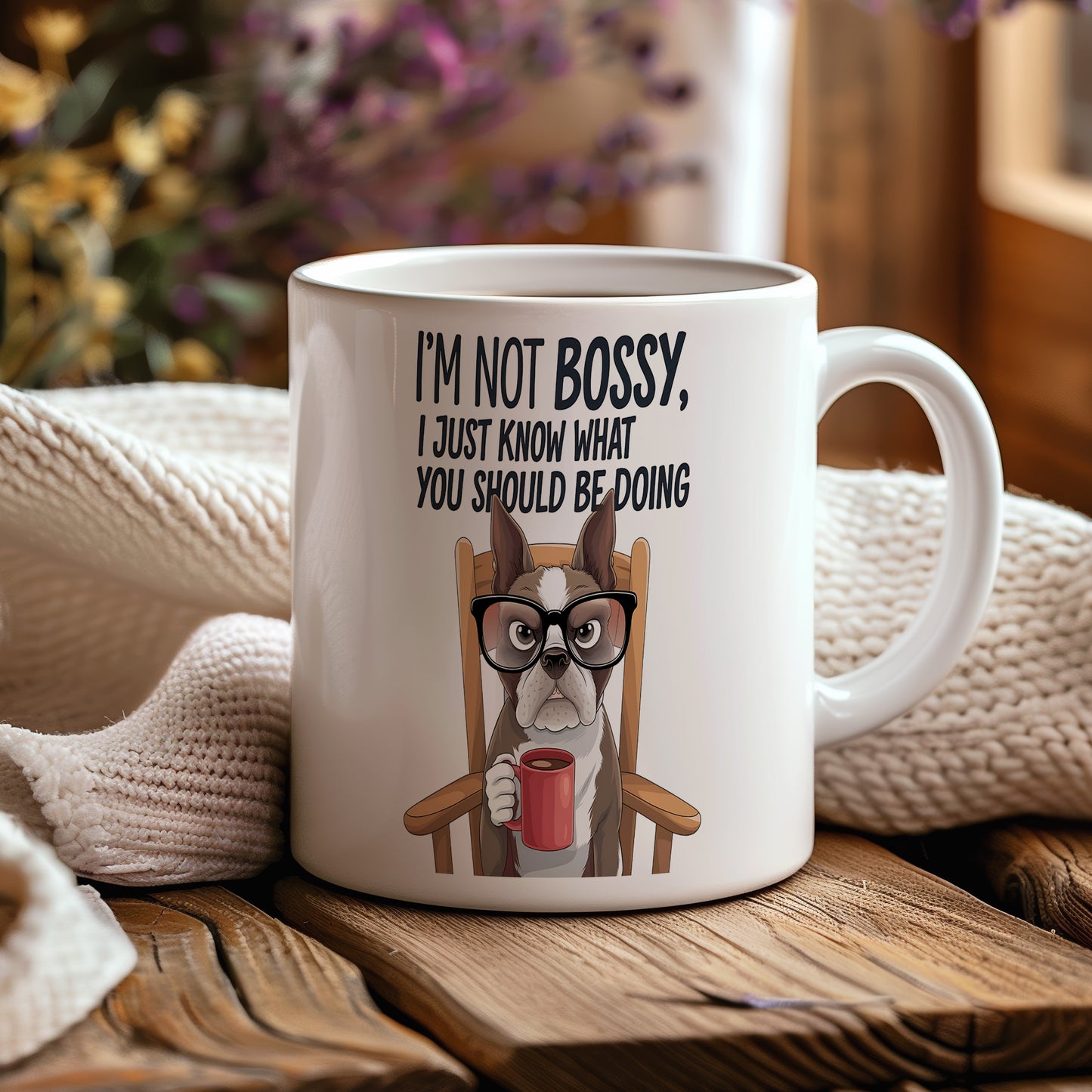 Hrnek s vtipným nápisem – I'M NOT BOSSY – humorný motiv