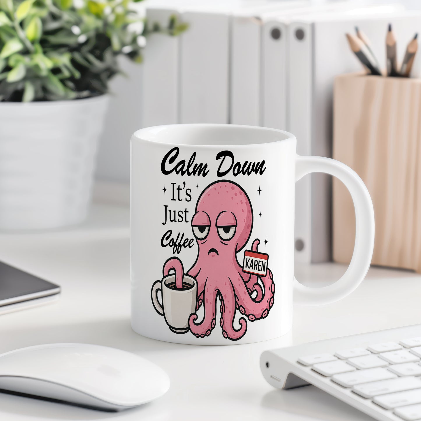 Hrnek s vtipným nápisem – Calm Down