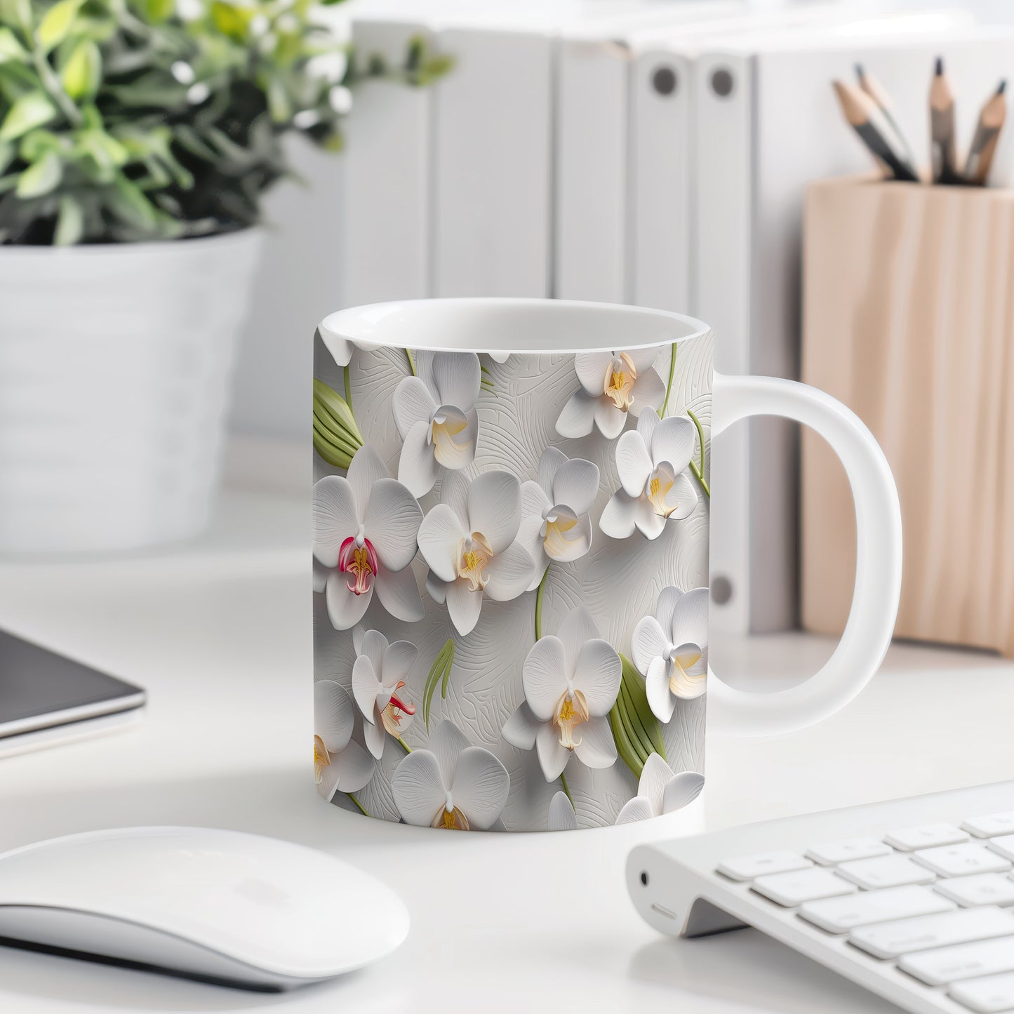 Hrnek s květinovým motivem orchidejí – bílým provedením