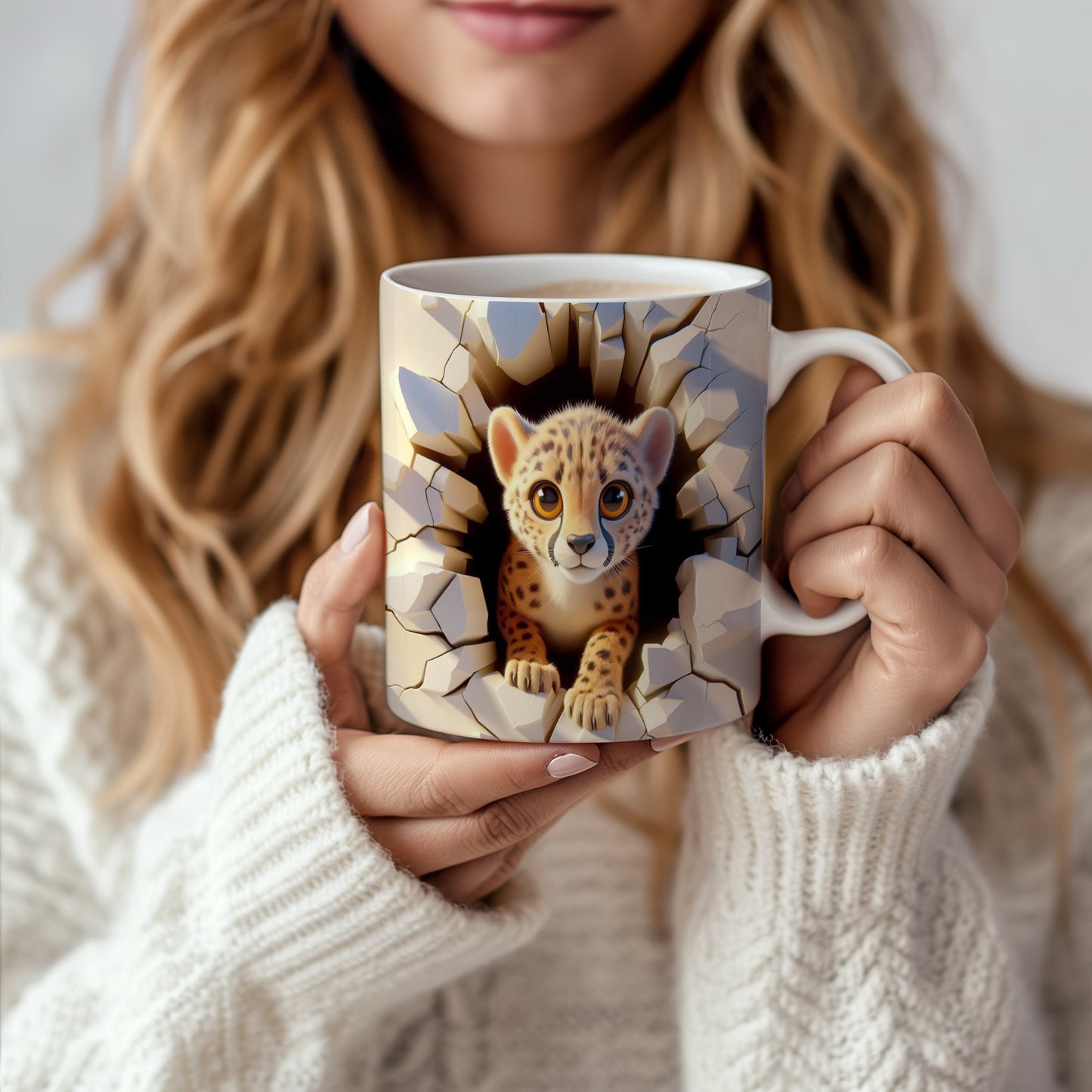 Hrnek s roztomilým leopardím kotětem
