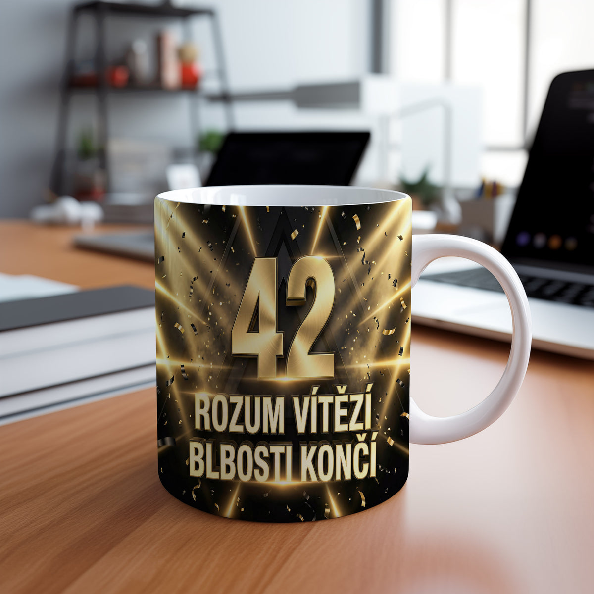 Narozeninový hrnek 42 let – ROZUM VÍTĚZÍ, BLBOSTI KONČÍ
