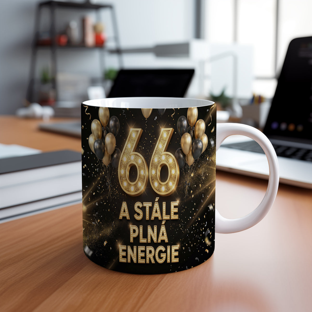 Narozeninový hrnek 66 let – A STÁLE PLNÁ ENERGIE