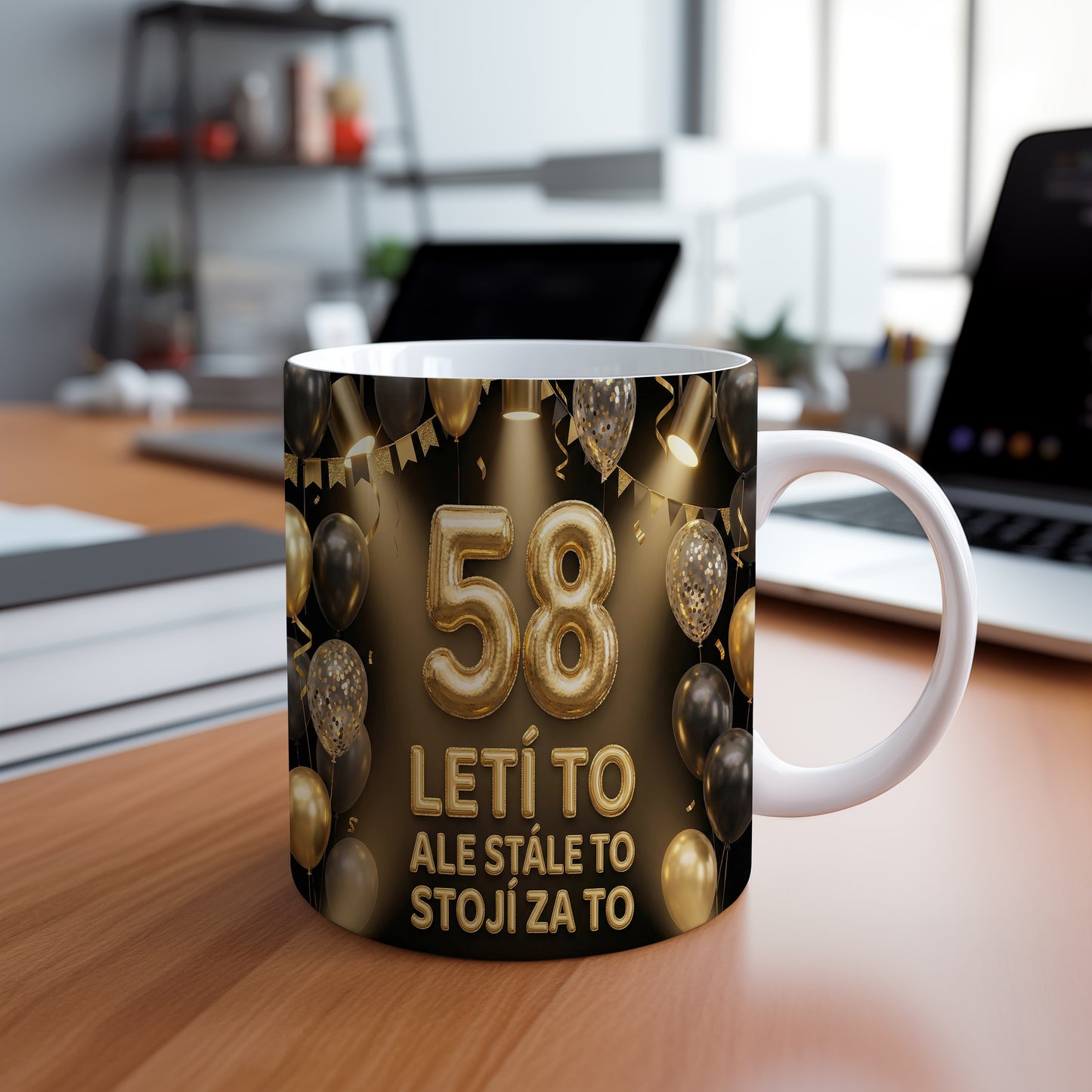 Narozeninový hrnek 58 let – LETÍ TO ALE STÁLE TO STOJÍ ZA TO