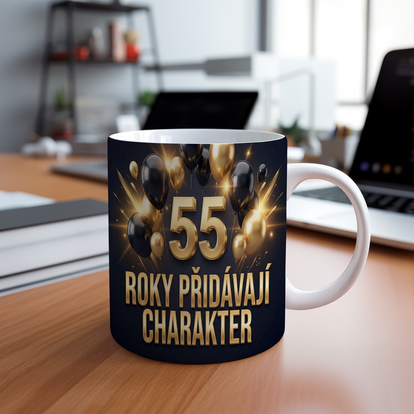 Narozeninový hrnek 55 let – ROKY PŘIDÁVAJÍ CHARAKTER