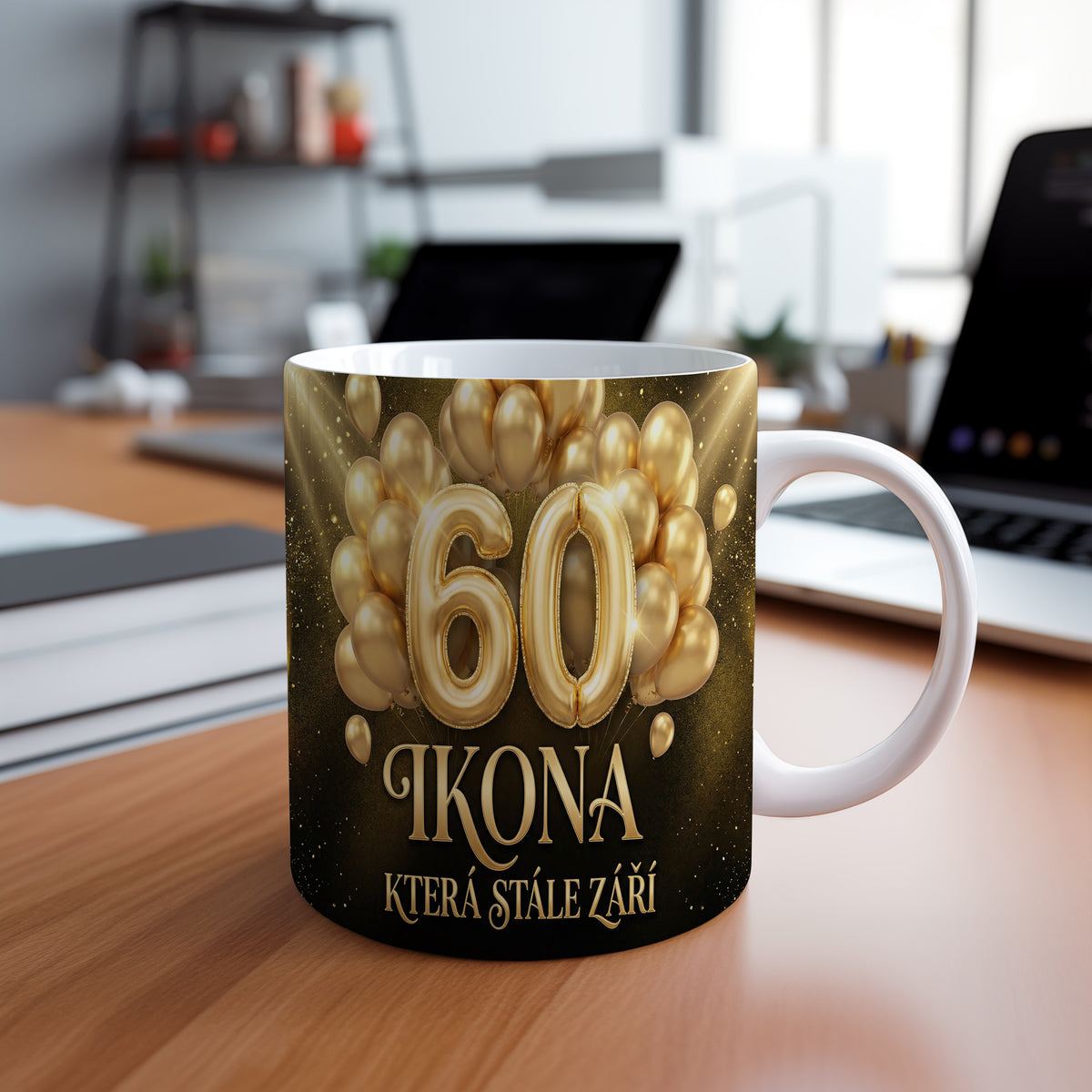 Narozeninový hrnek 60 let – IKONA KTERÁ STÁLE ZÁŘÍ