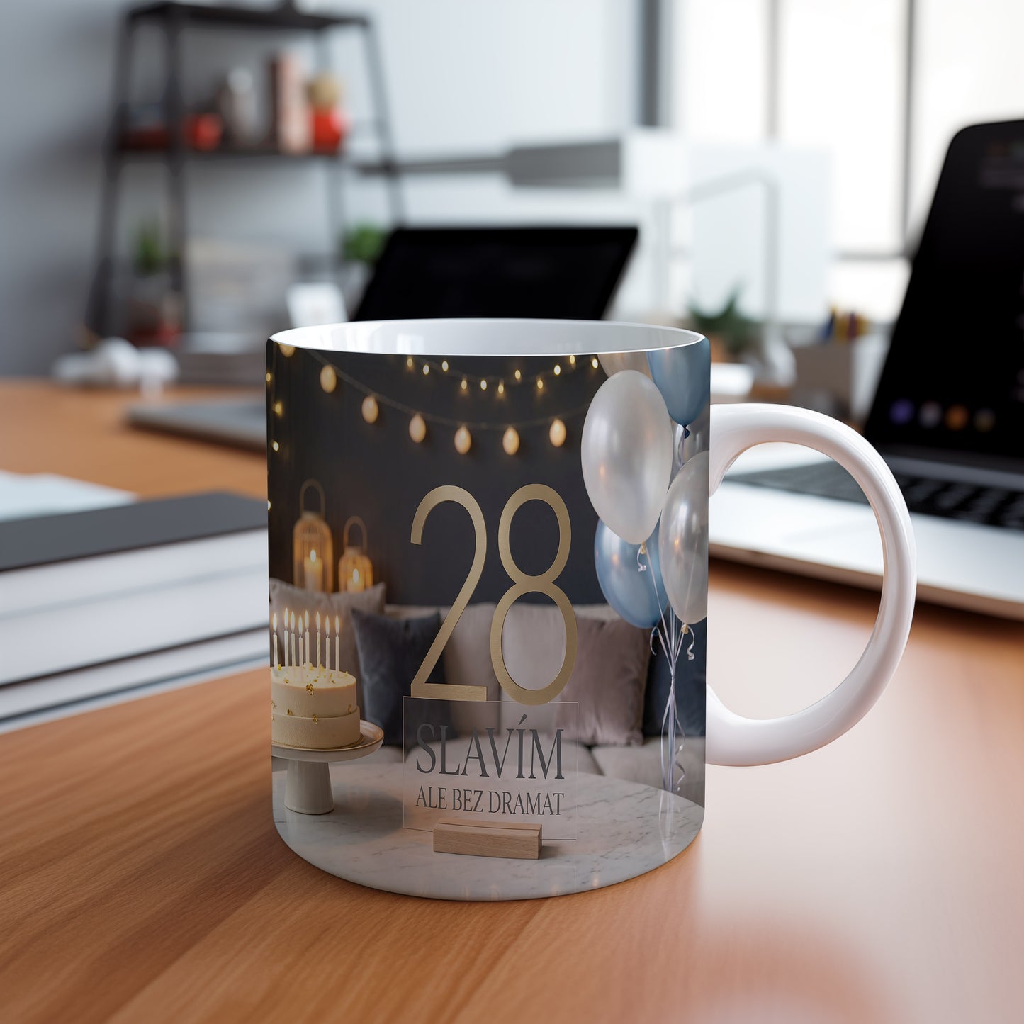 Narozeninový hrnek 28 let – SLAVÍM ALE BEZ DRAMAT