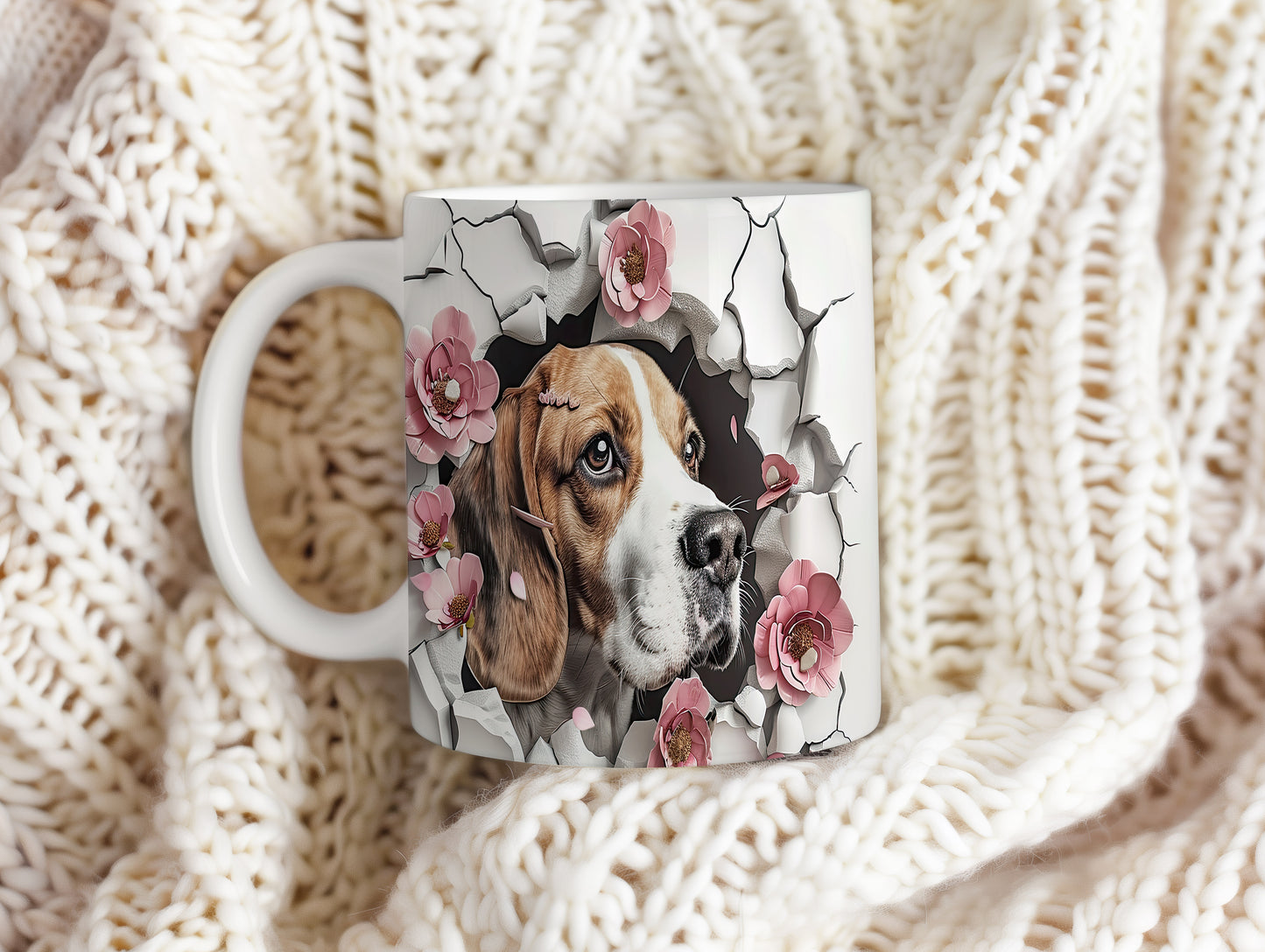 Hrnek s beagle psem a květinami
