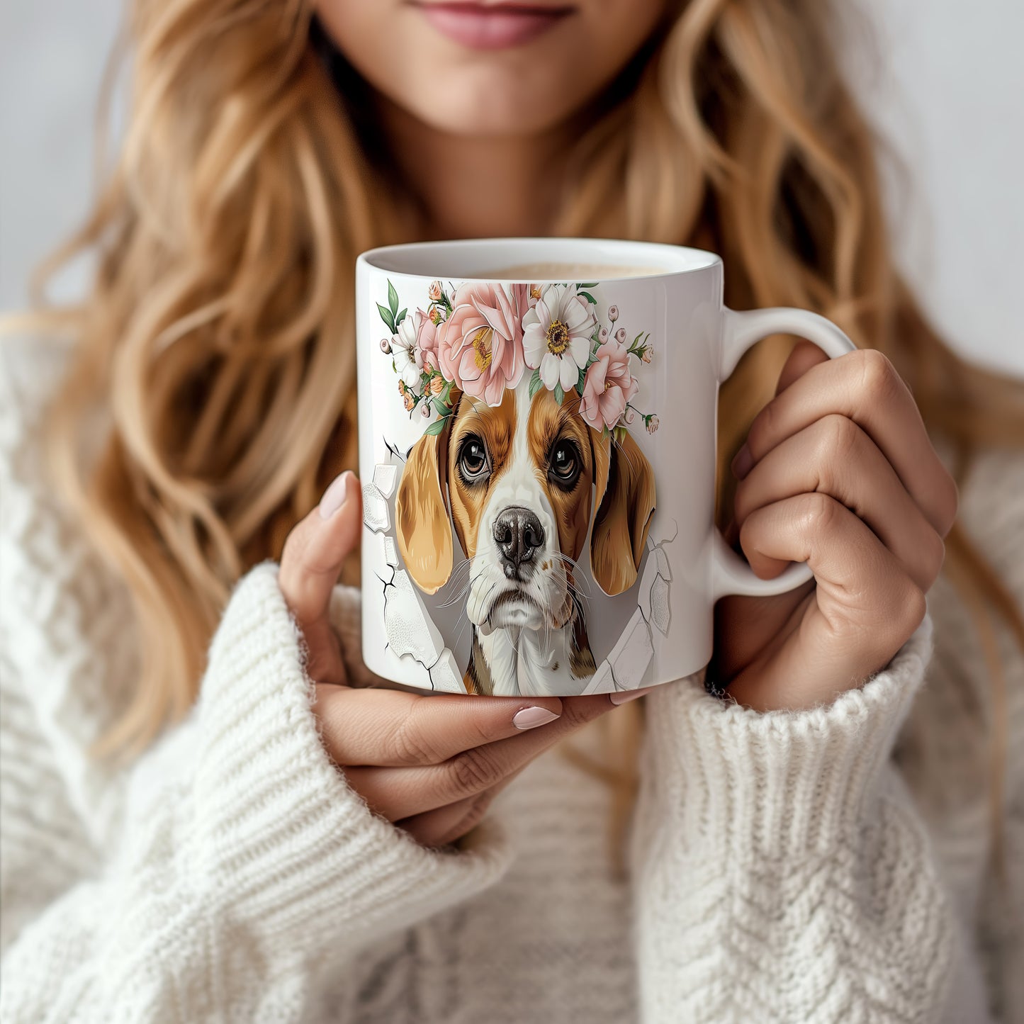 Hrnek s Beagle psem v květinové koruně