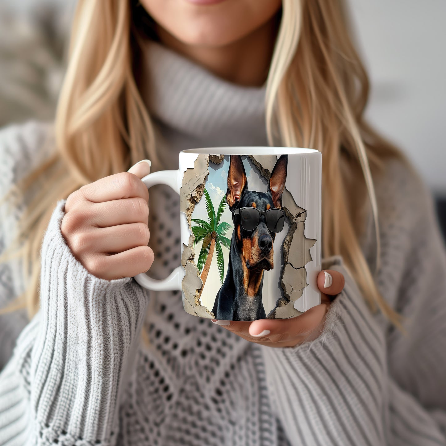 Hrnek s roztomilým dobermanem v brýlích