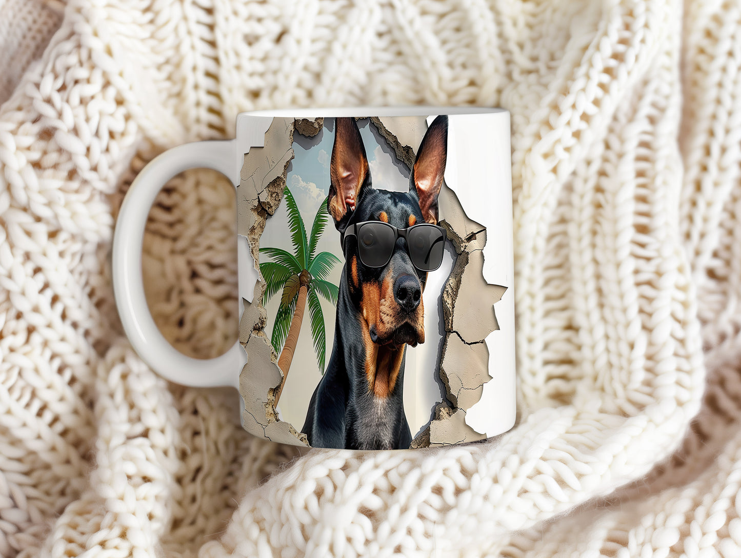 Hrnek s roztomilým dobermanem v brýlích