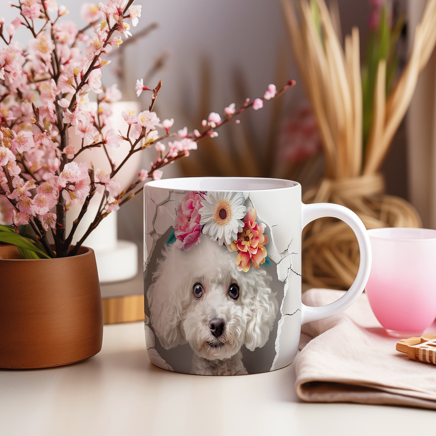 Hrnek s květinovým pudlem v 3D designu