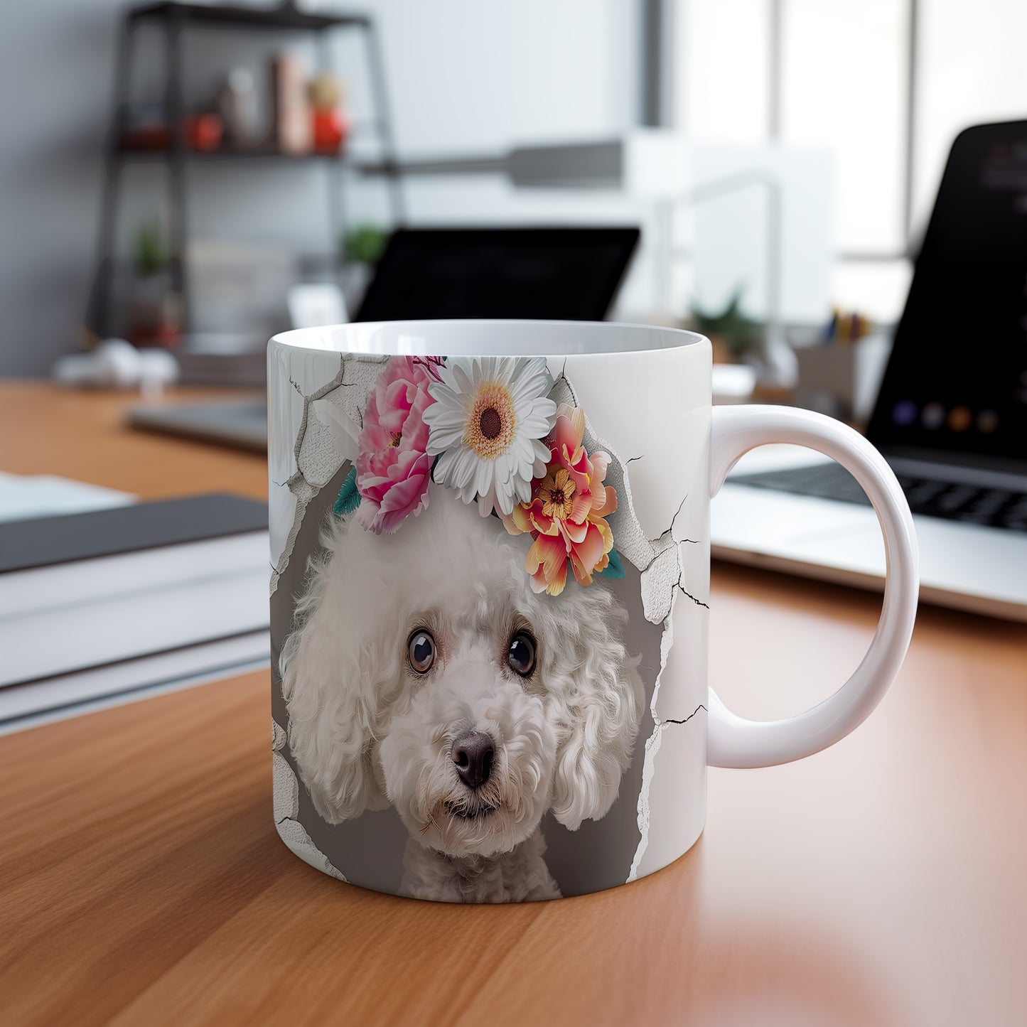 Hrnek s květinovým pudlem v 3D designu