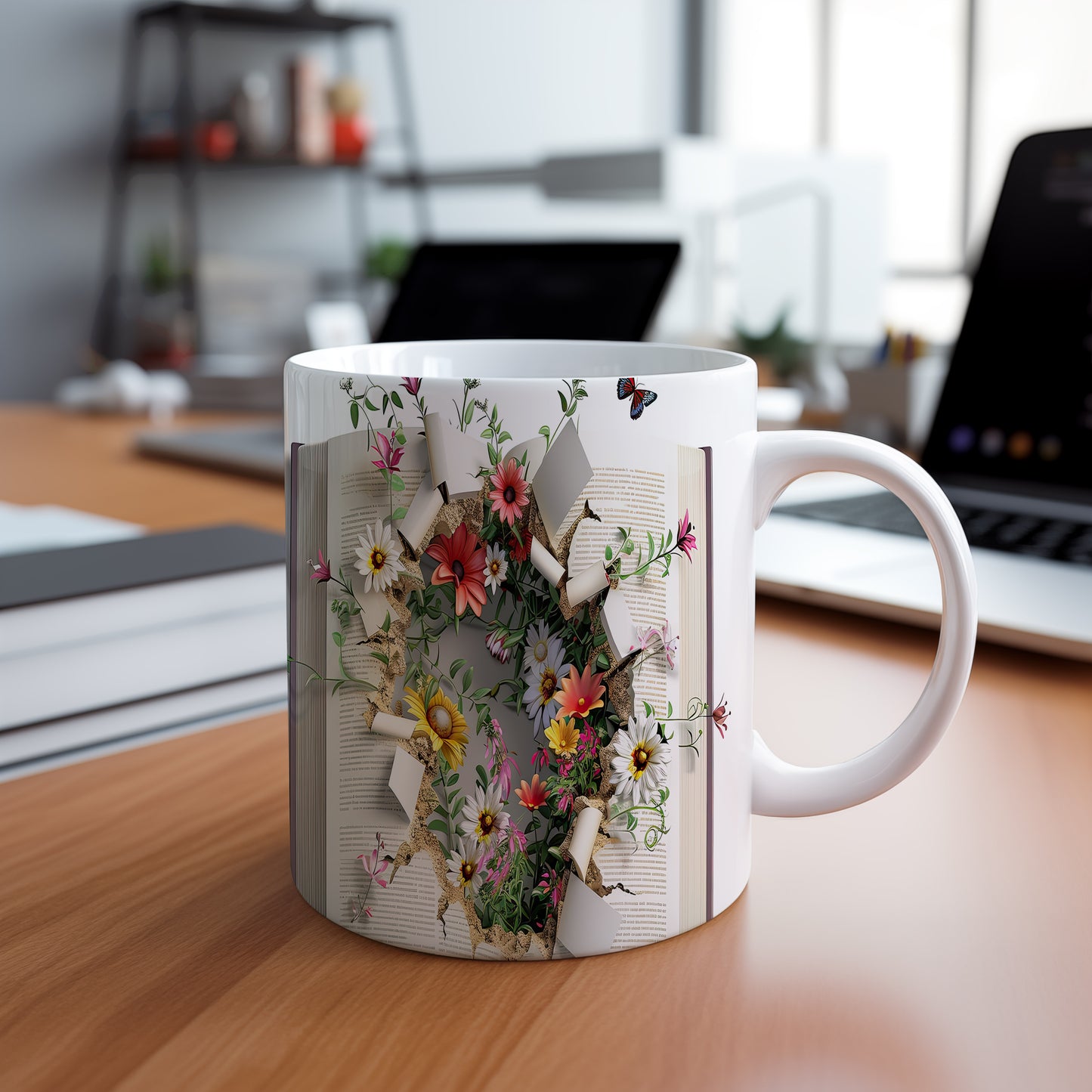 Hrnek s květinovým motivem v oranžových a růžových tónech