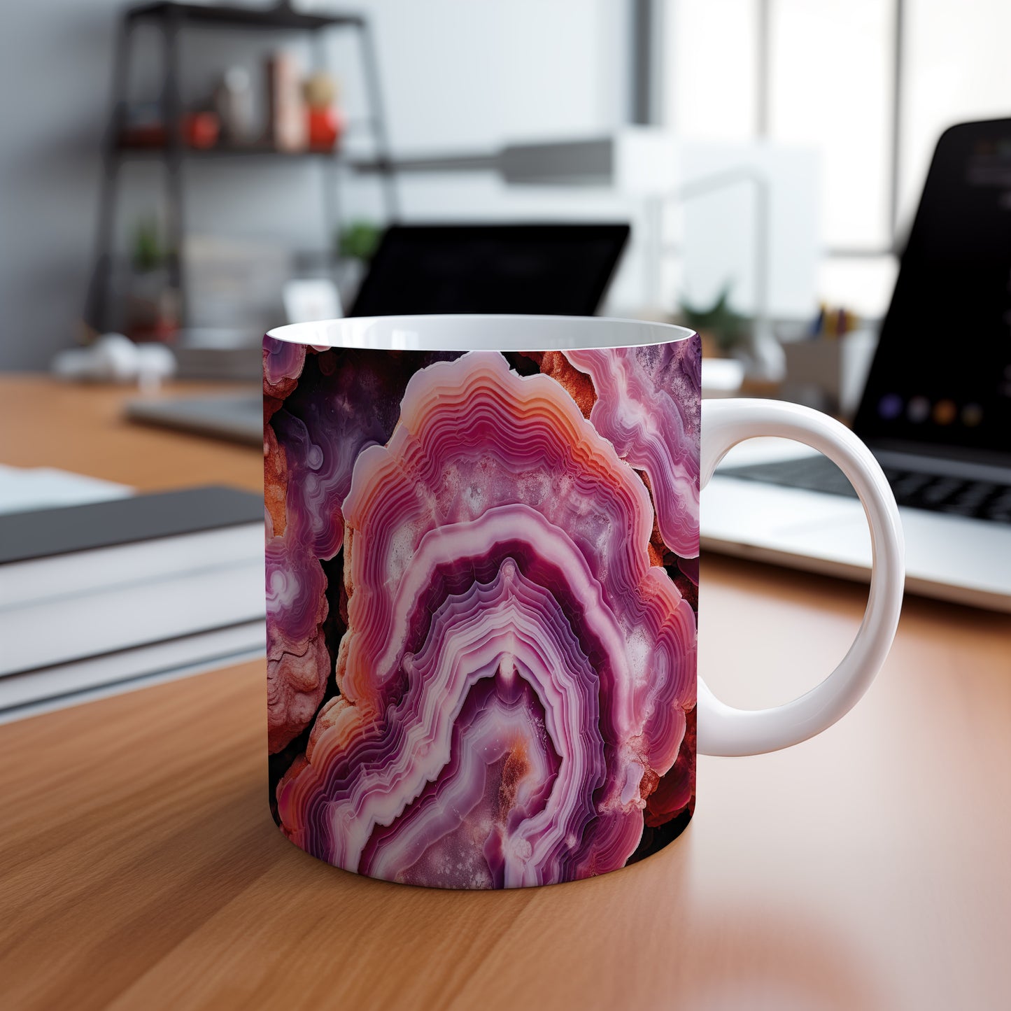 Hrnek s ametystovou krystalizací