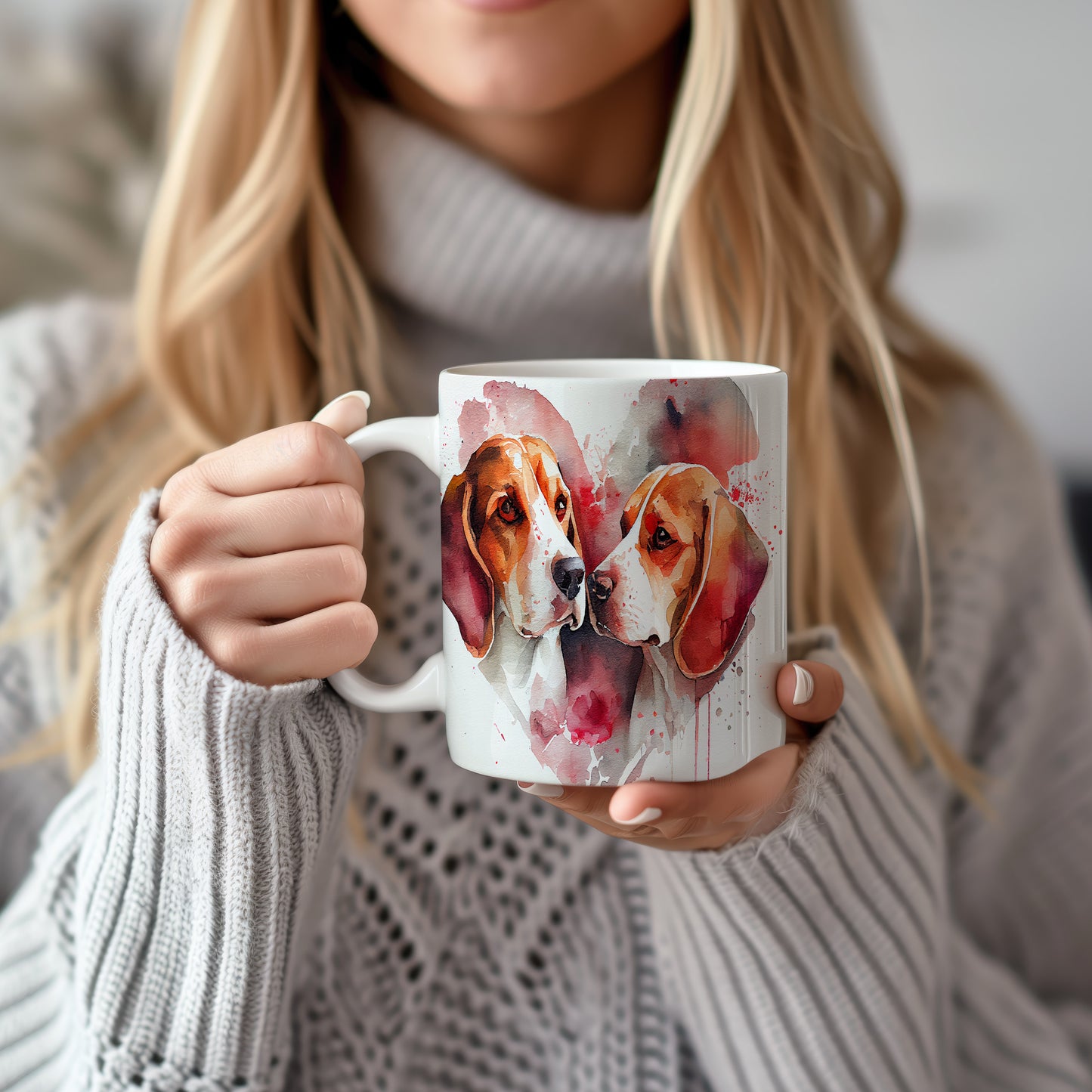 Hrnek s beaglemi v akvarelovém stylu