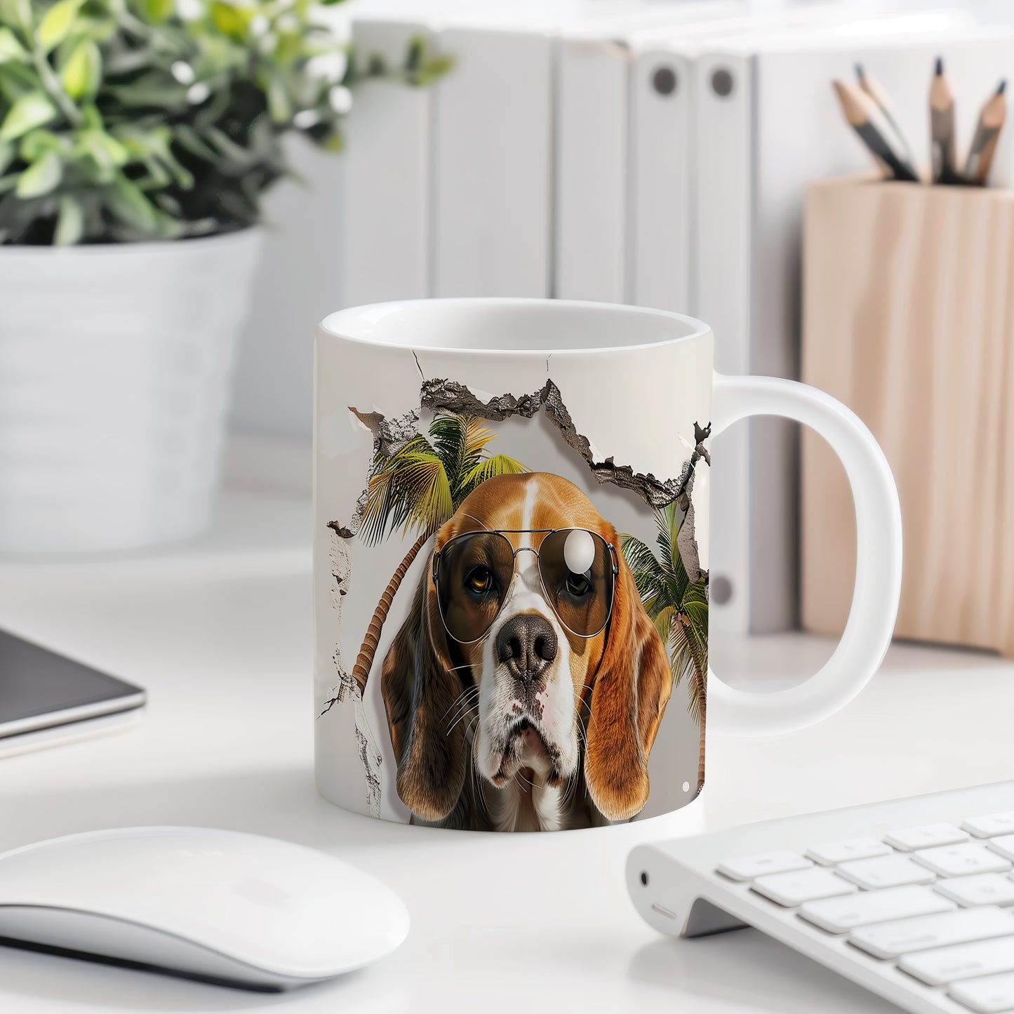 Hrnek s beagle se slunečními brýlemi