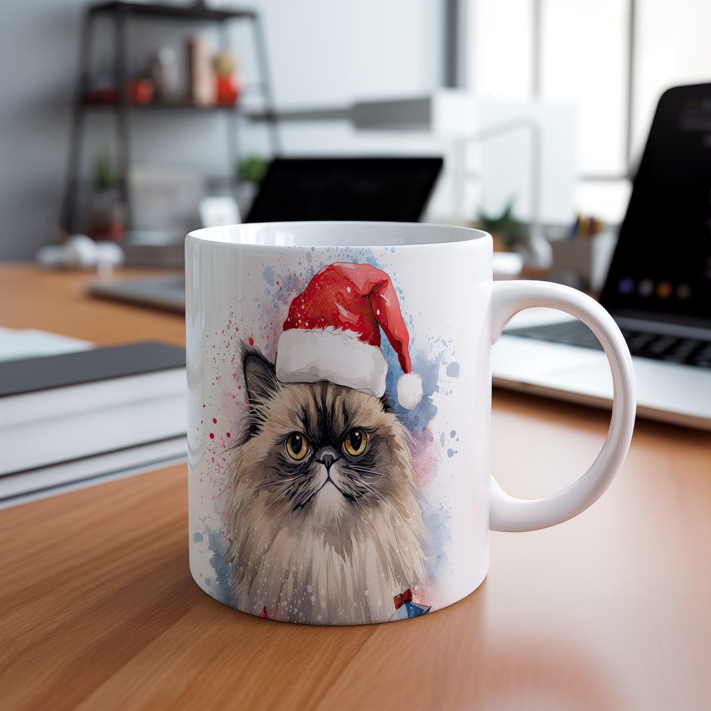 Hrnek s kočkou v čepici Santa – originálním motivem