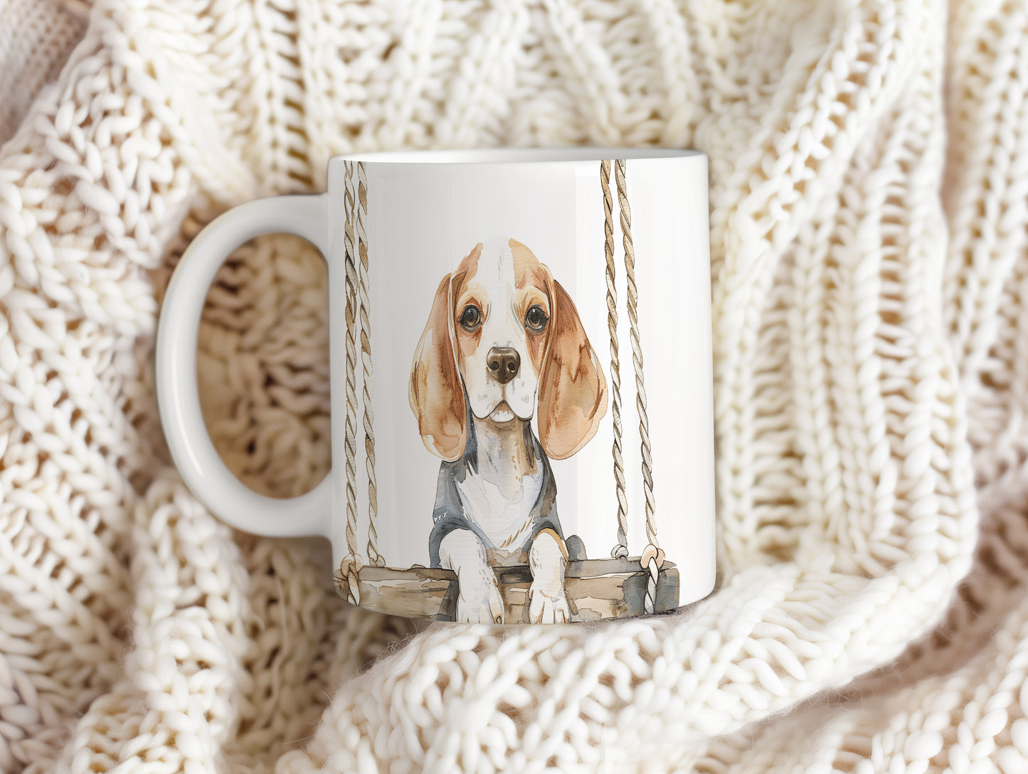 Hrnek s roztomilým beagle psem – černobílým motivem