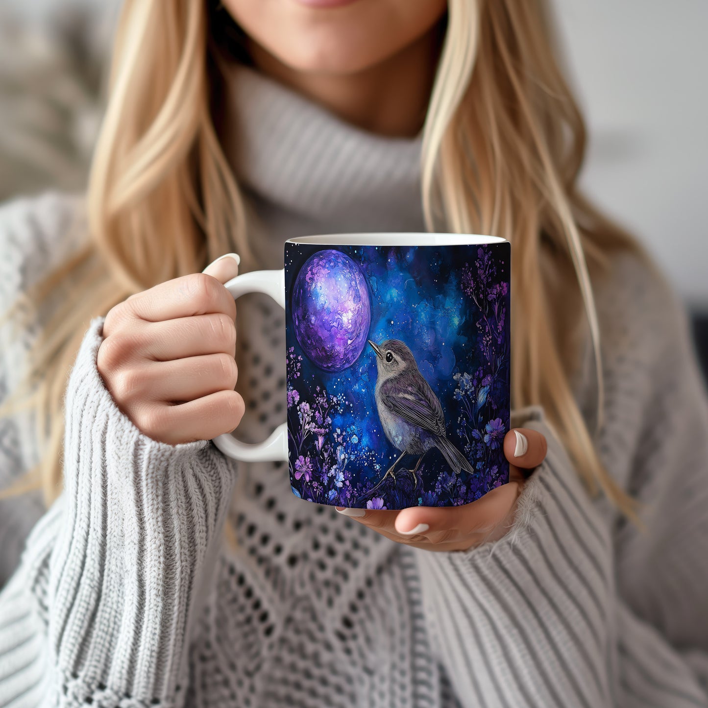 Hrnek s ptáčkem v barevné galaxii