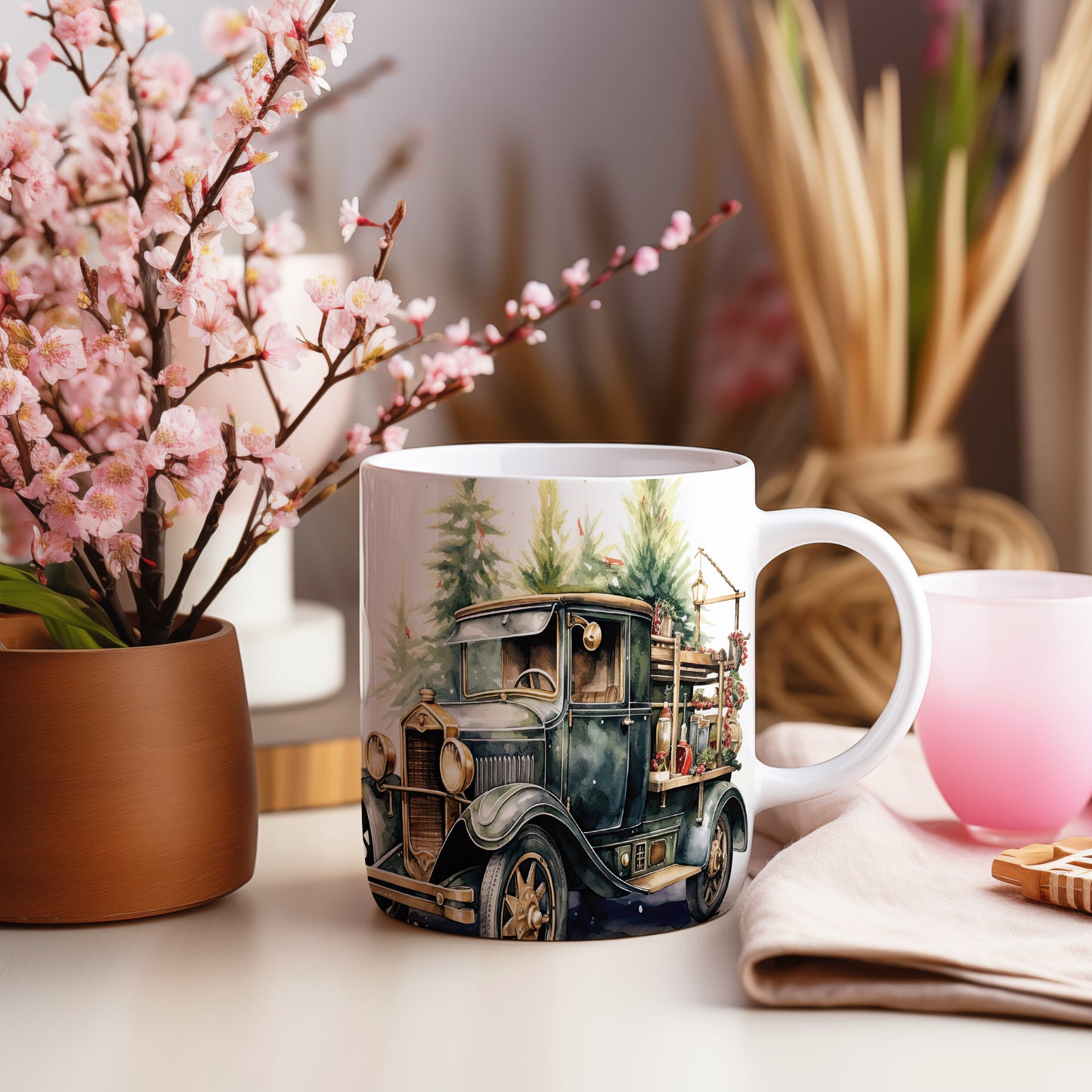 Hrnek s vintage autem a lesem – stylový doplněk pro milovníky designu