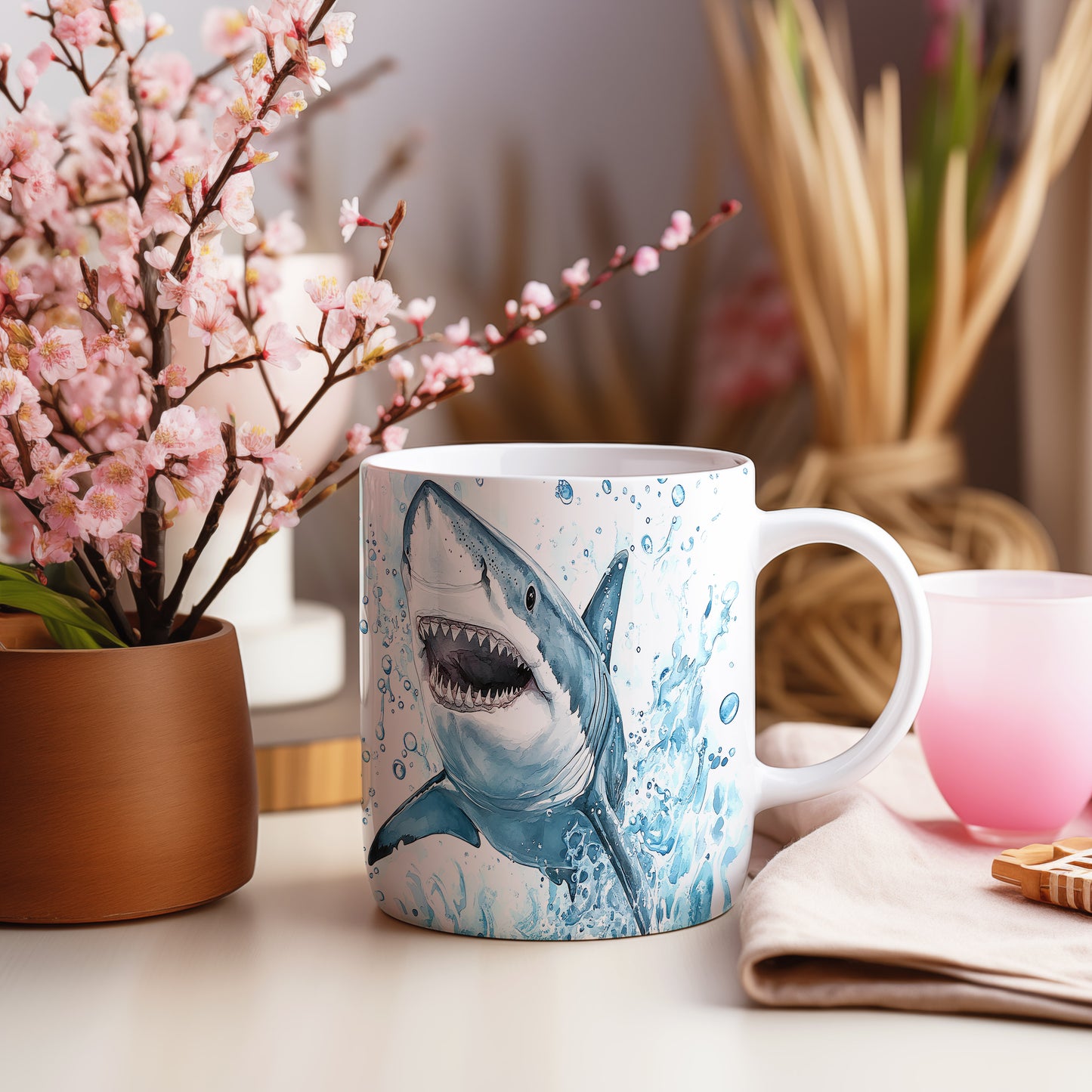 Hrnek s motivem žraloka – stylový a originální design pro milovníky moře