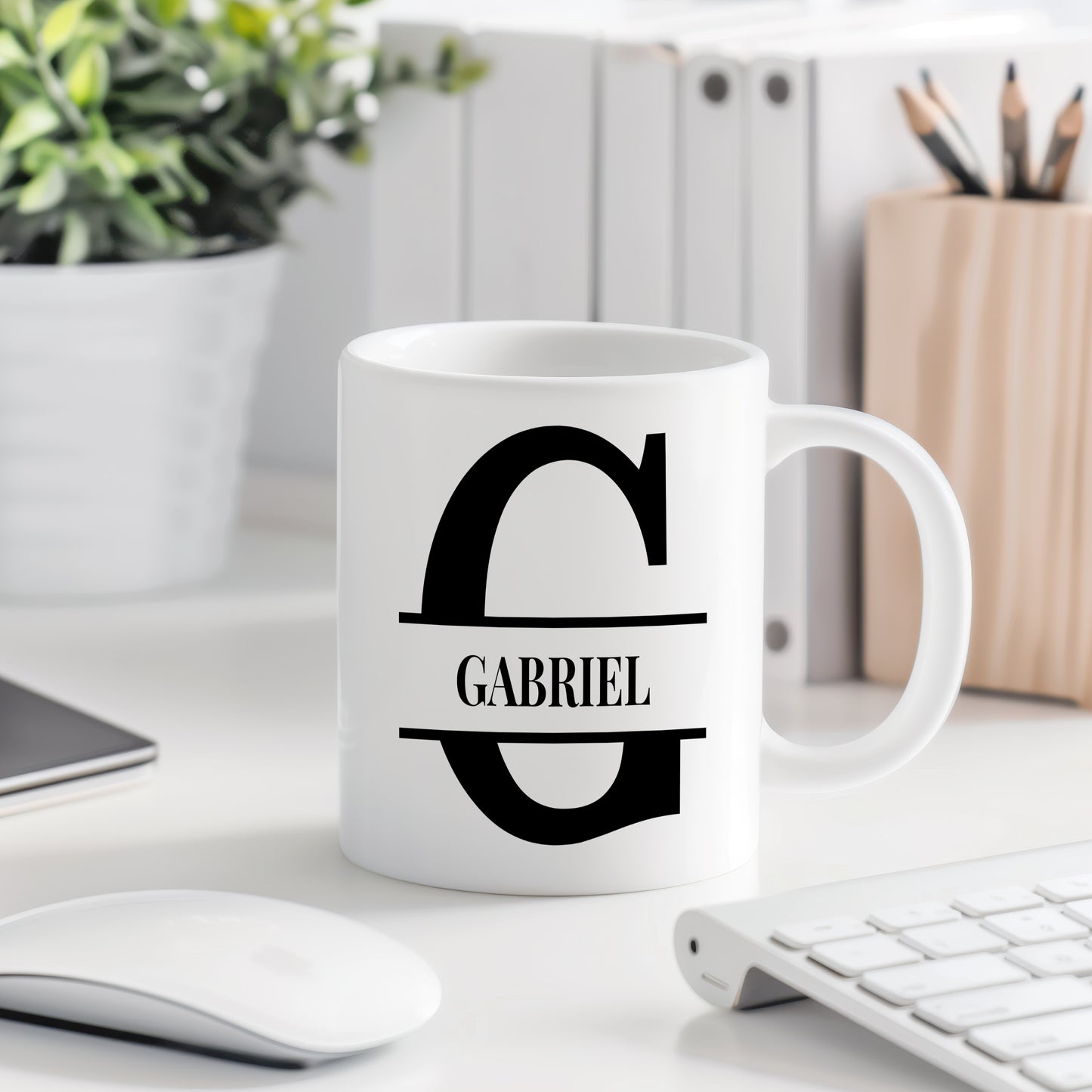 Hrnek se jménem GABRIEL – monogramový design