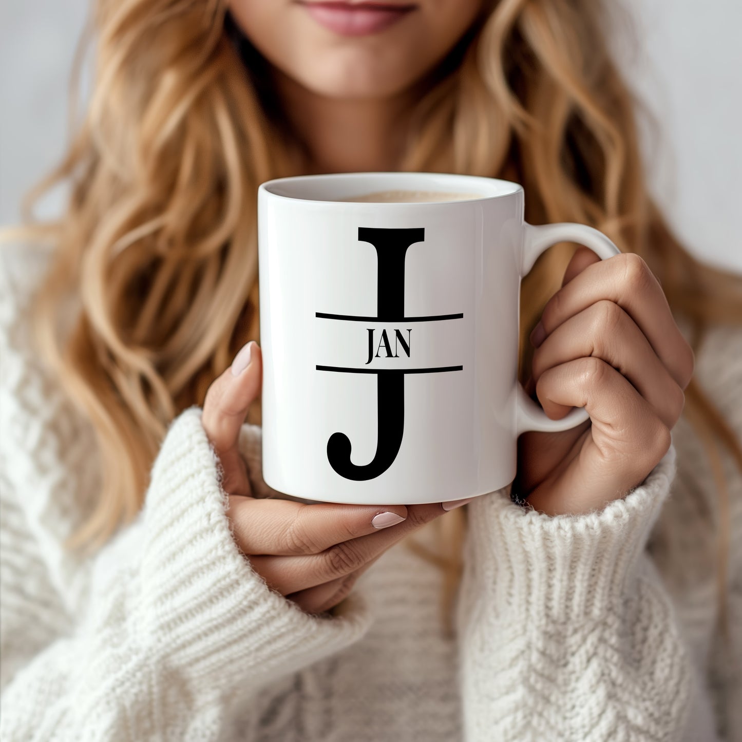 Hrnek se jménem Jan – monogramový design