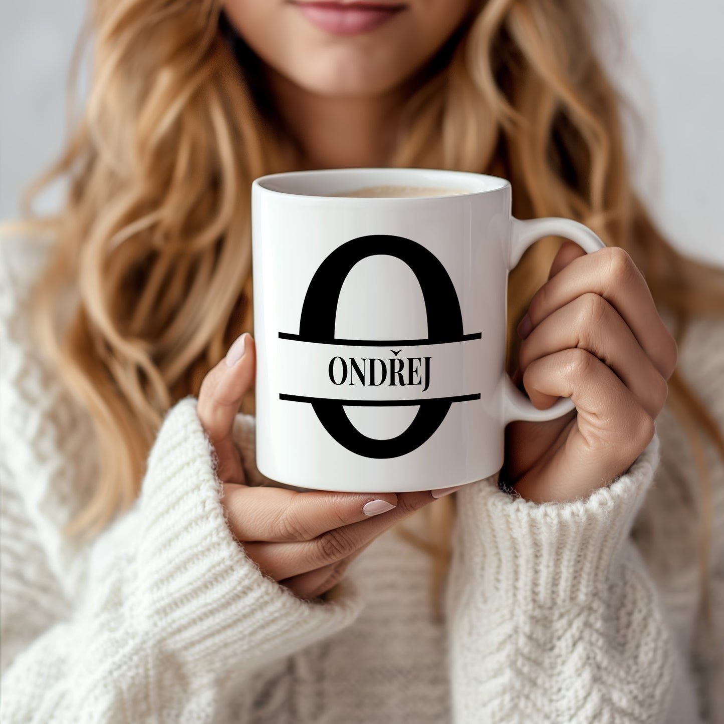 Hrnek se jménem ONDŘEJ – monogramový design