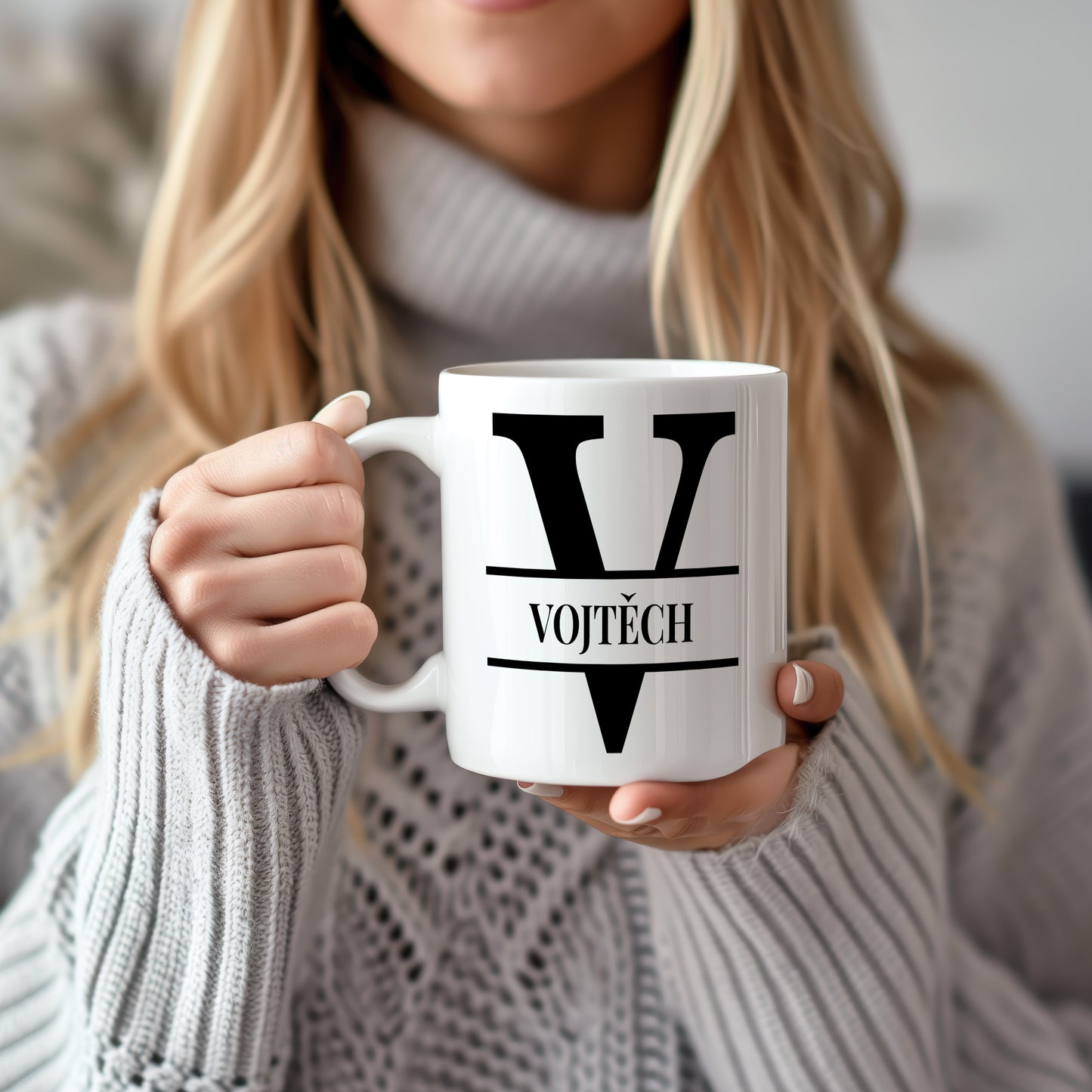 Hrnek se jménem Vojtěch – monogramový design