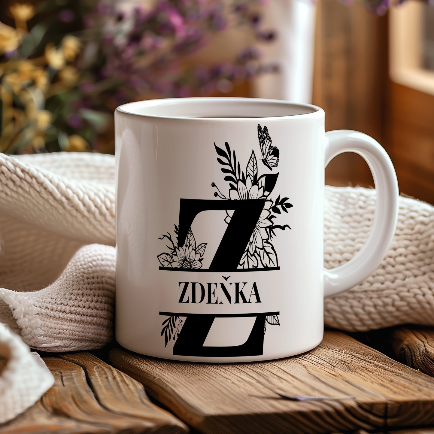 Hrnek se jménem Zdeňka – květinový monogram