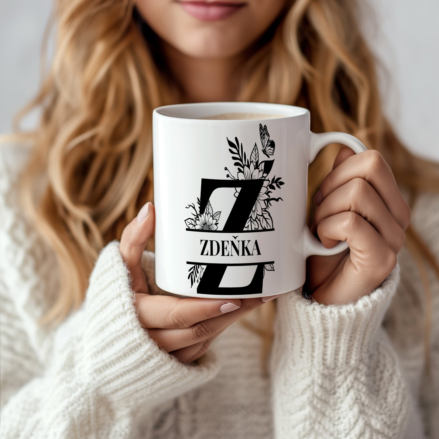 Hrnek se jménem Zdeňka – květinový monogram