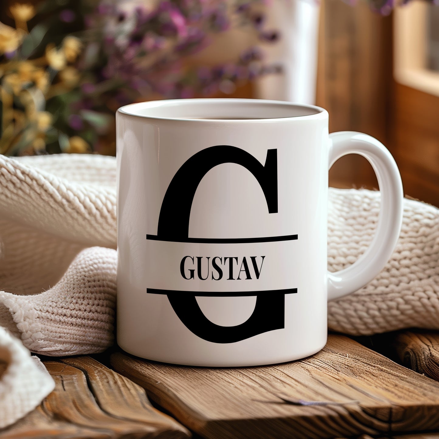 Hrnek se jménem GUSTAV – monogramový design