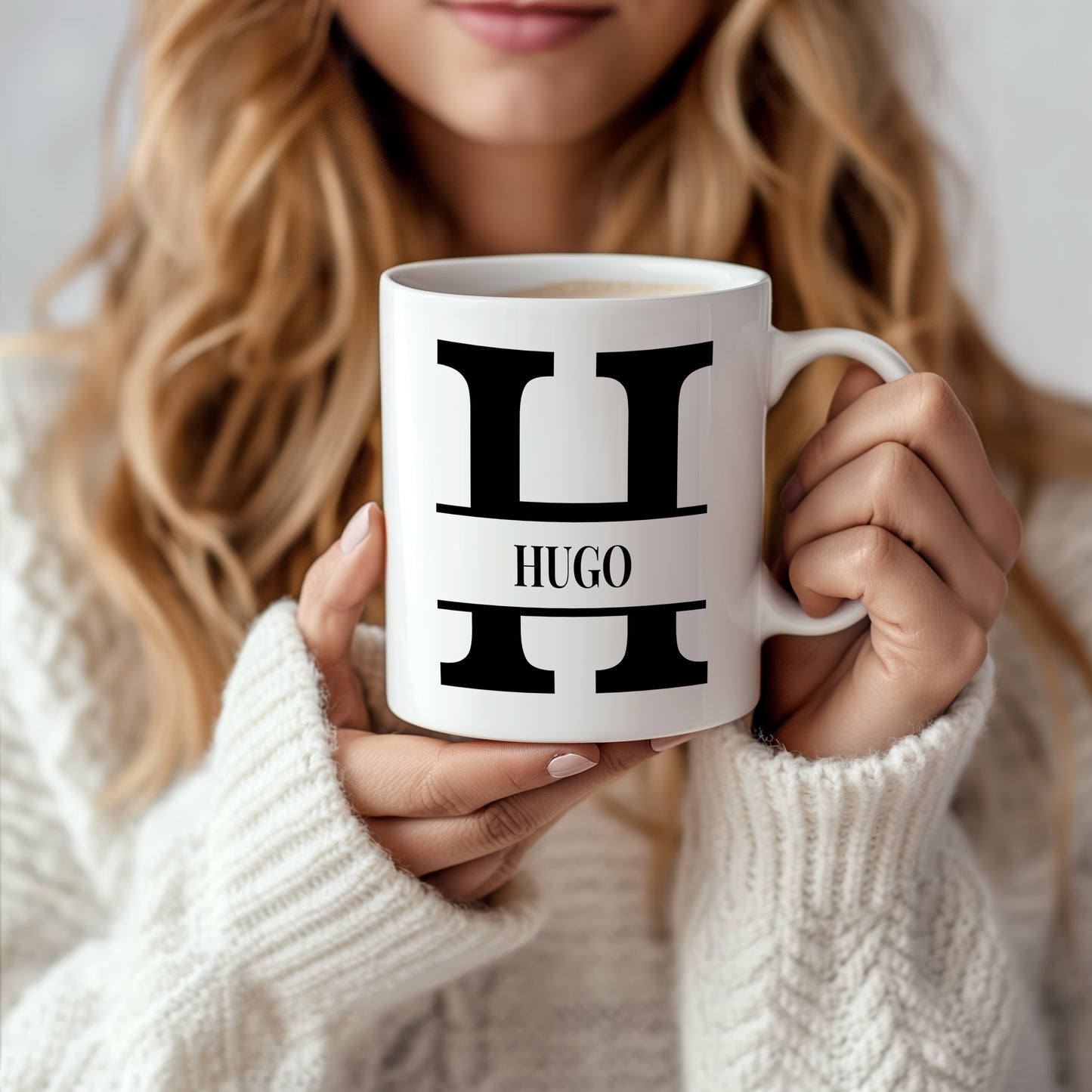 Hrnek se jménem Hugo – monogramový design