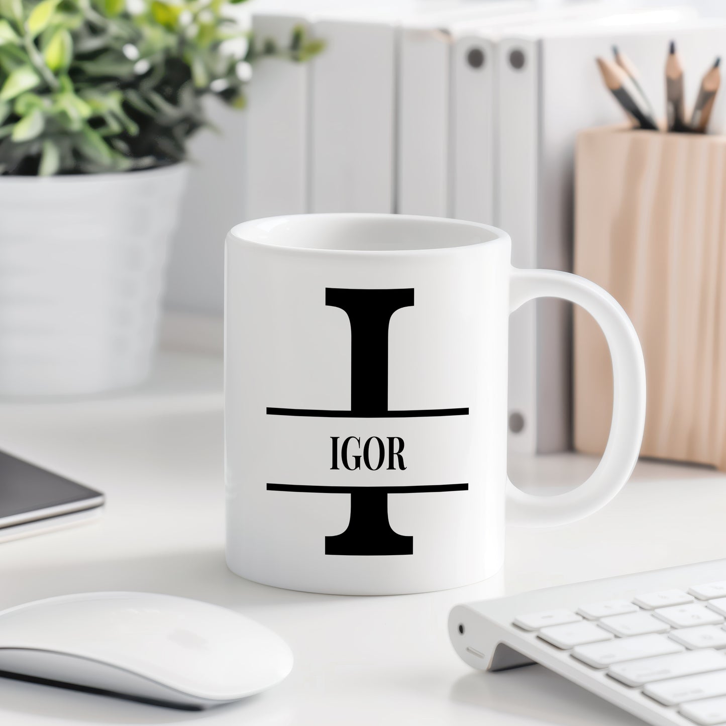 Hrnek se jménem Igor – monogramový design