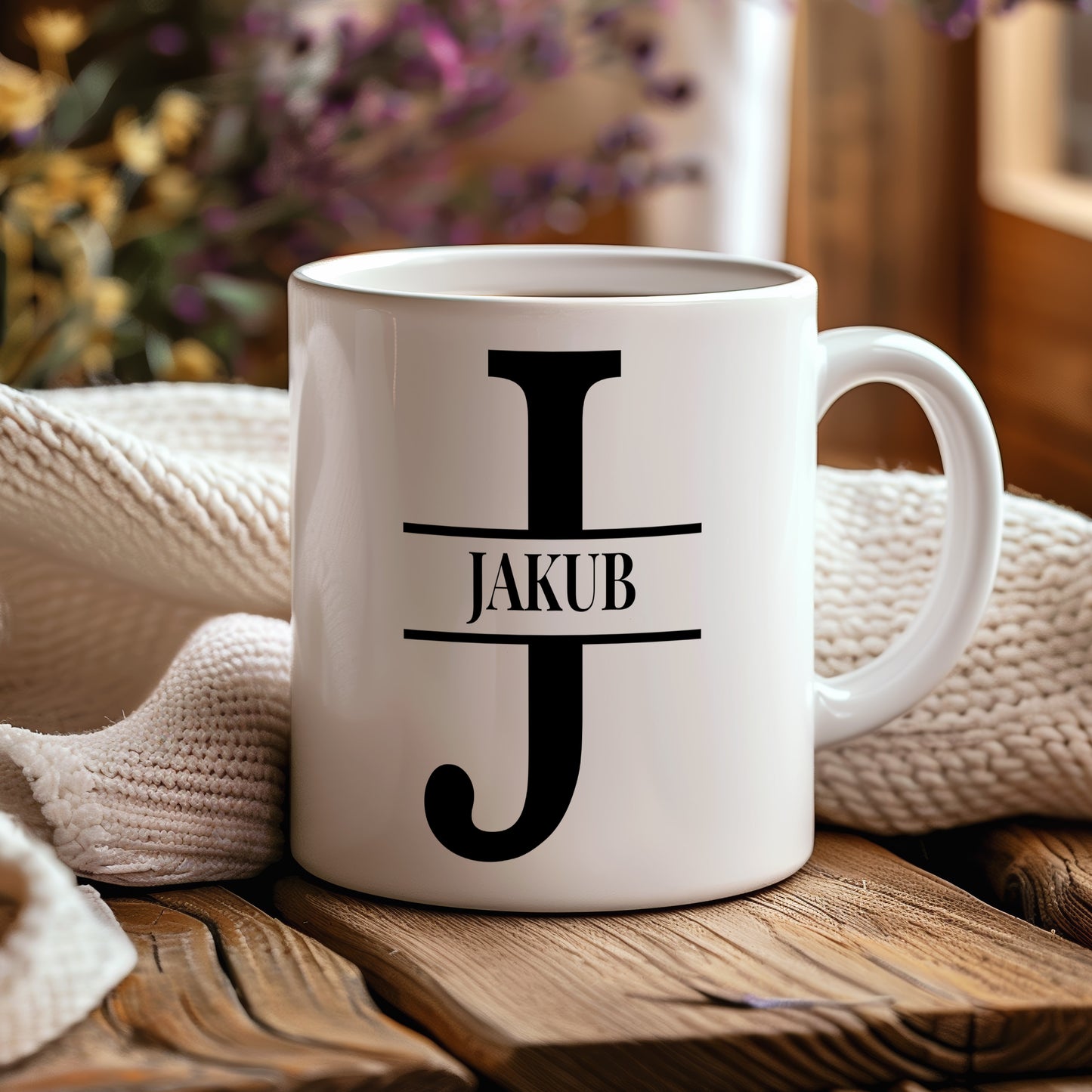 Hrnek se jménem Jakub – monogramový design