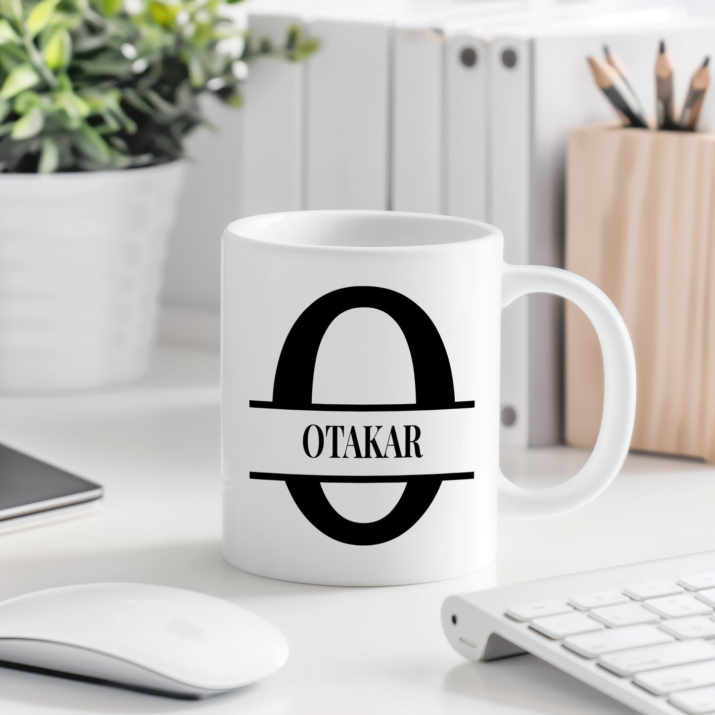 Hrnek se jménem Otakár – monogramový design