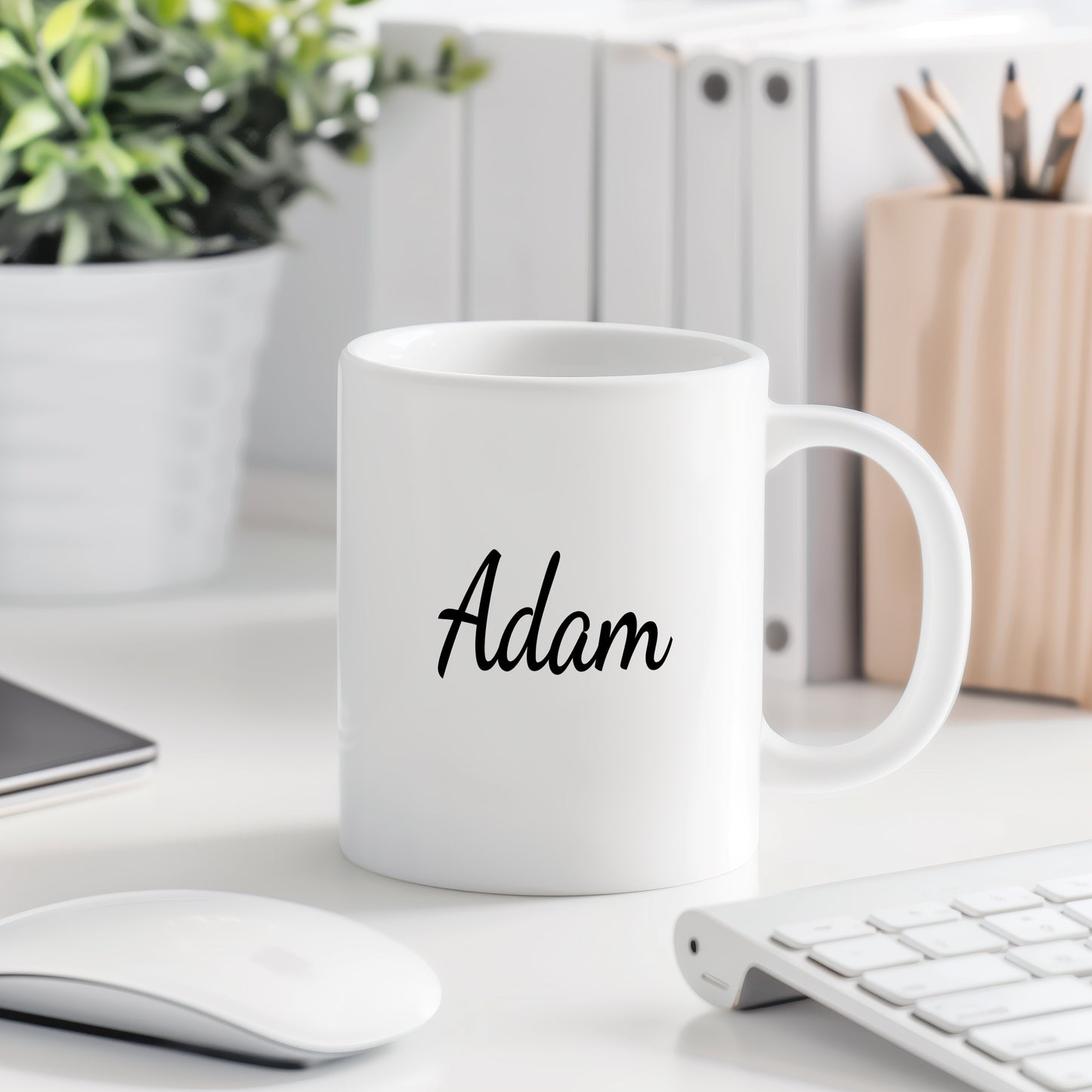 Hrnek se jménem Adam – minimalistický styl pro muže